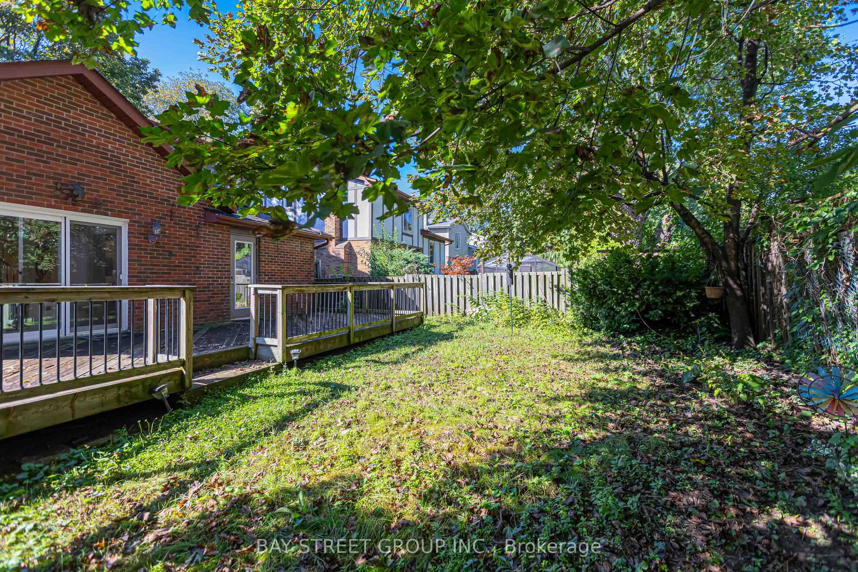 16 Innisbrook Crescent Property Photo 44