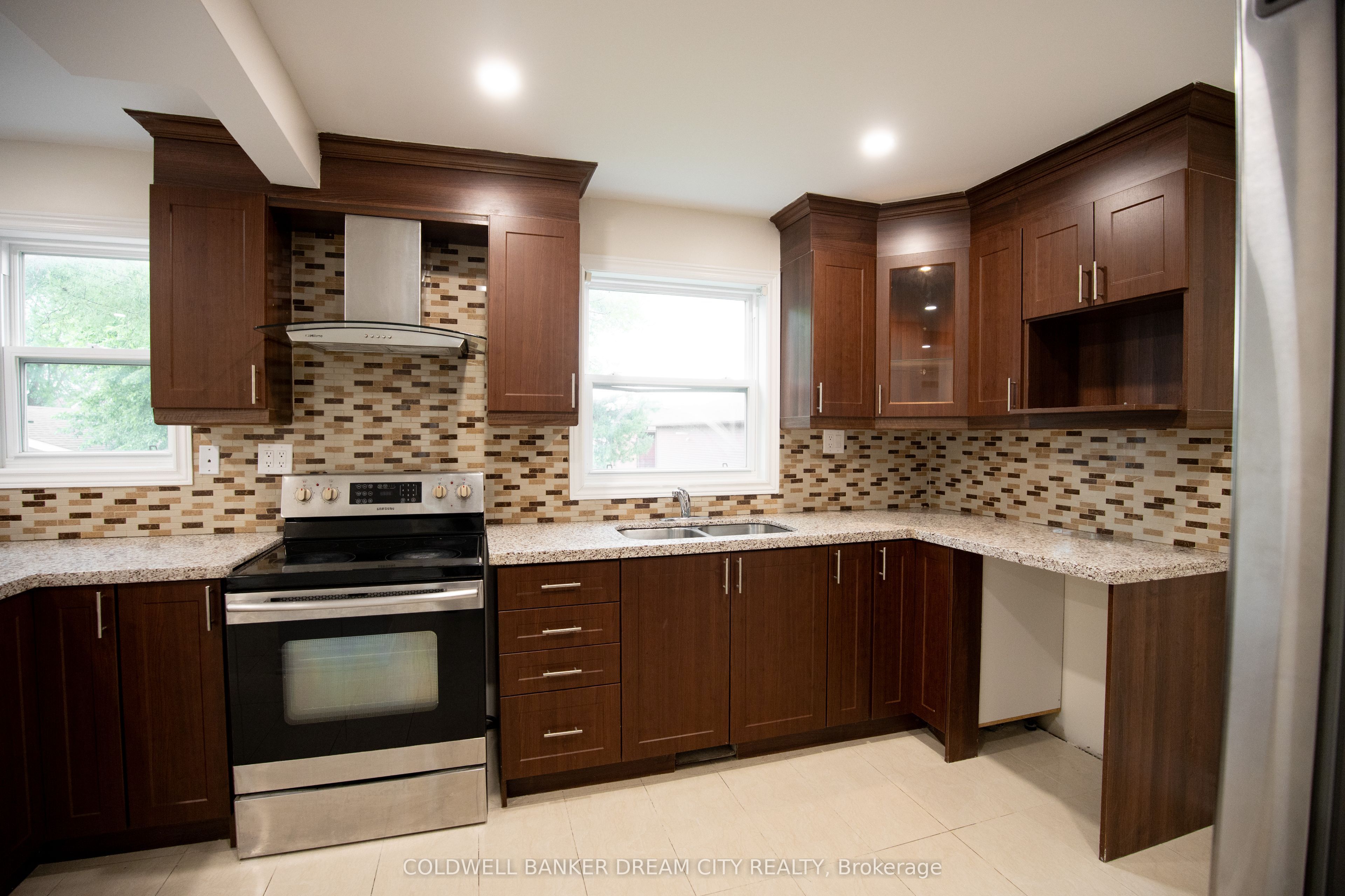 22 Elm Grove Avenue Upper Property Photo 2