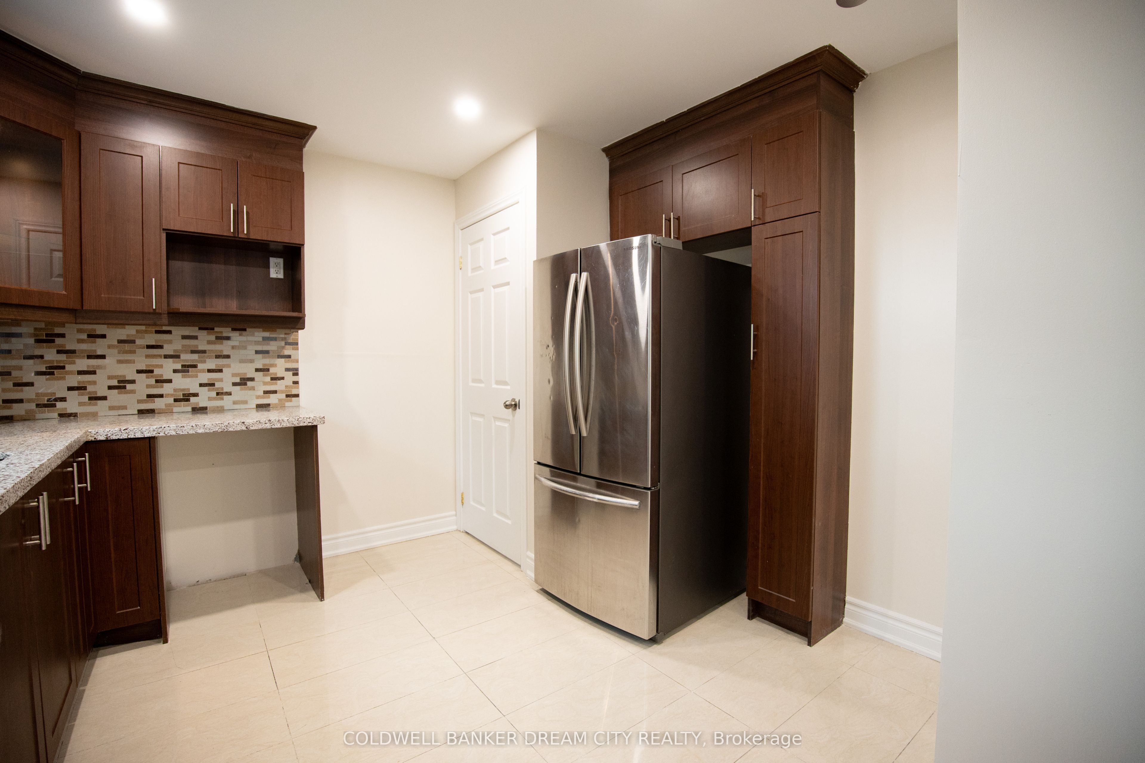 22 Elm Grove Avenue Upper Property Photo 4