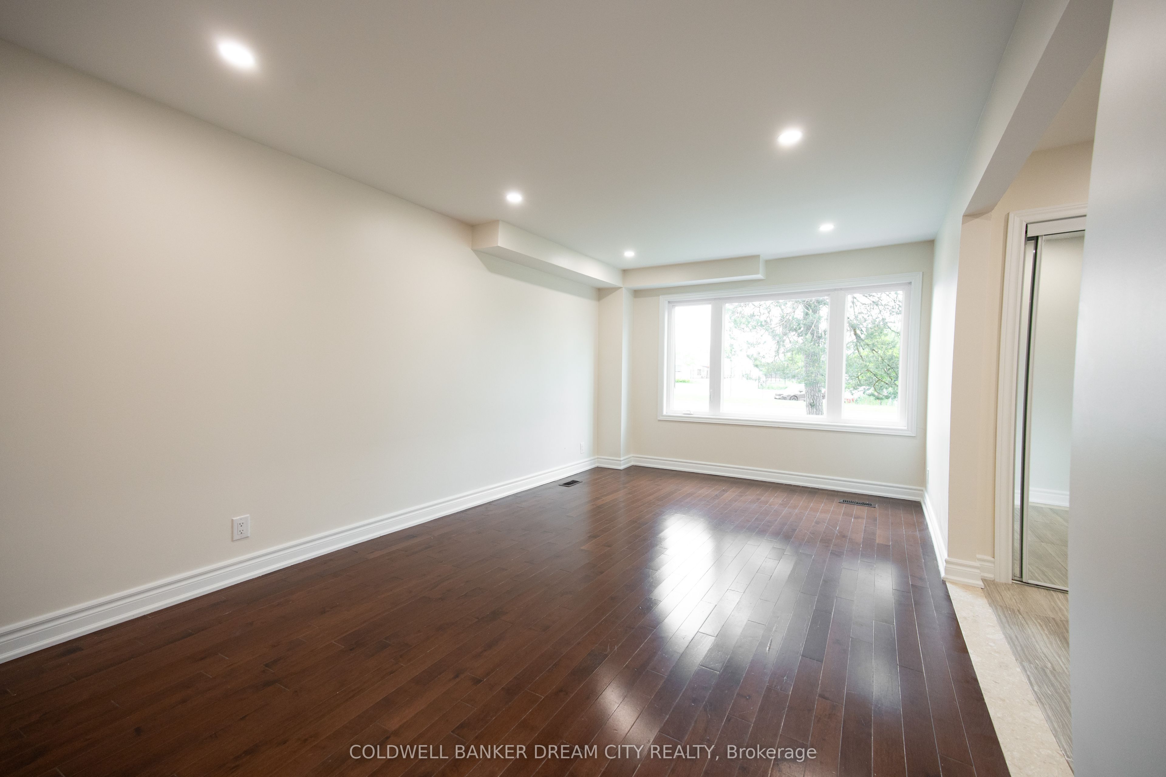 22 Elm Grove Avenue Upper Property Photo 5
