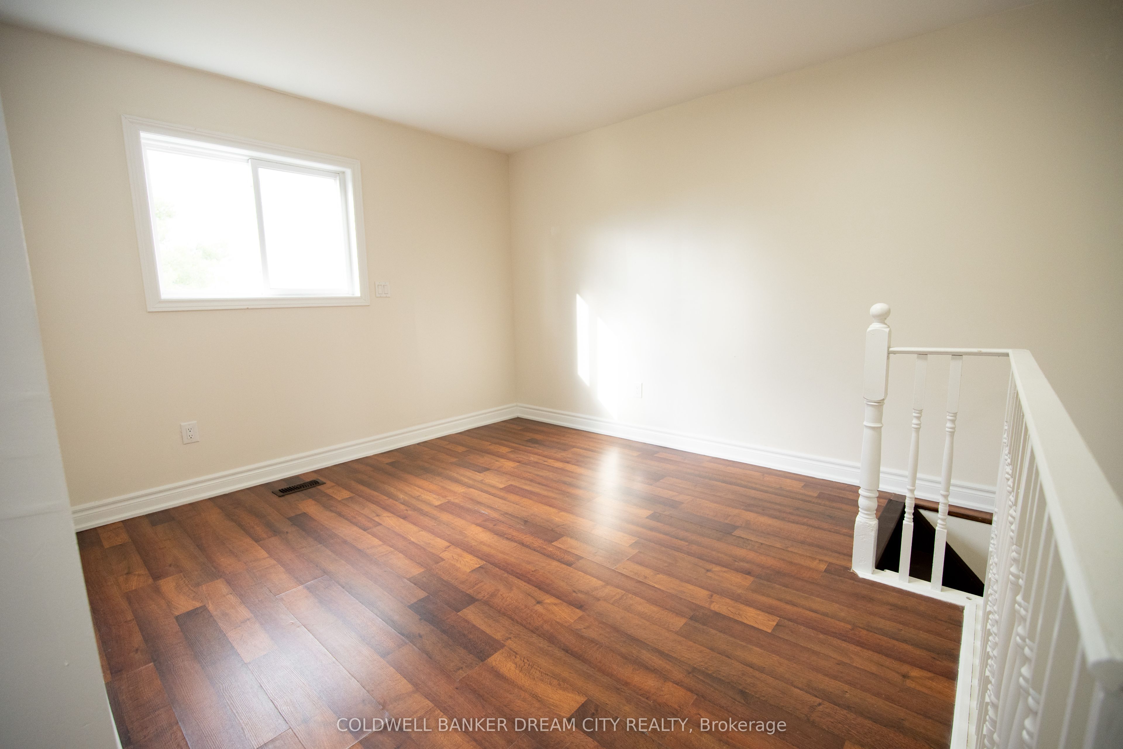 22 Elm Grove Avenue Upper Property Photo 11