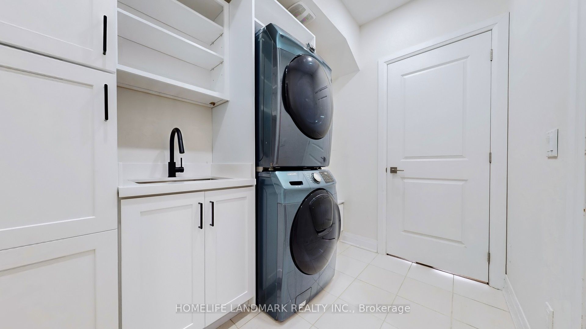 393 William Graham Drive Property Photo 10