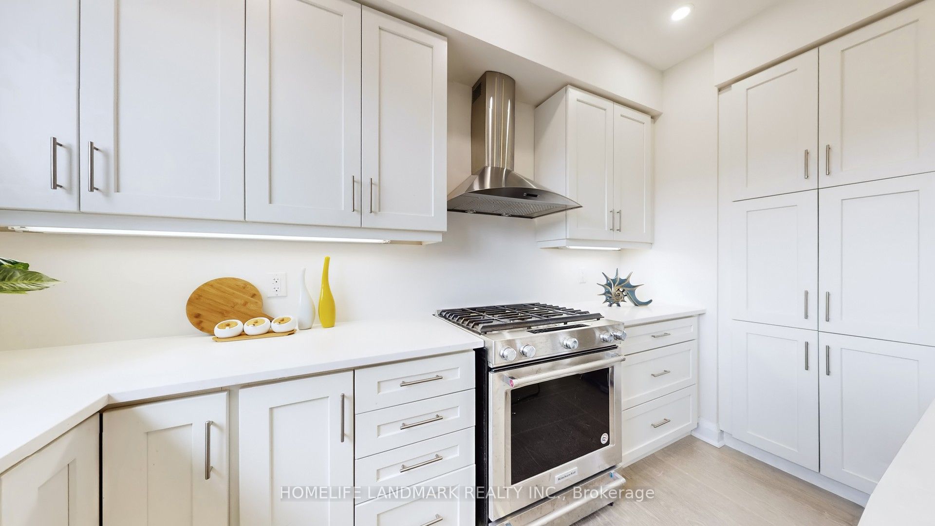 393 William Graham Drive Property Photo 17