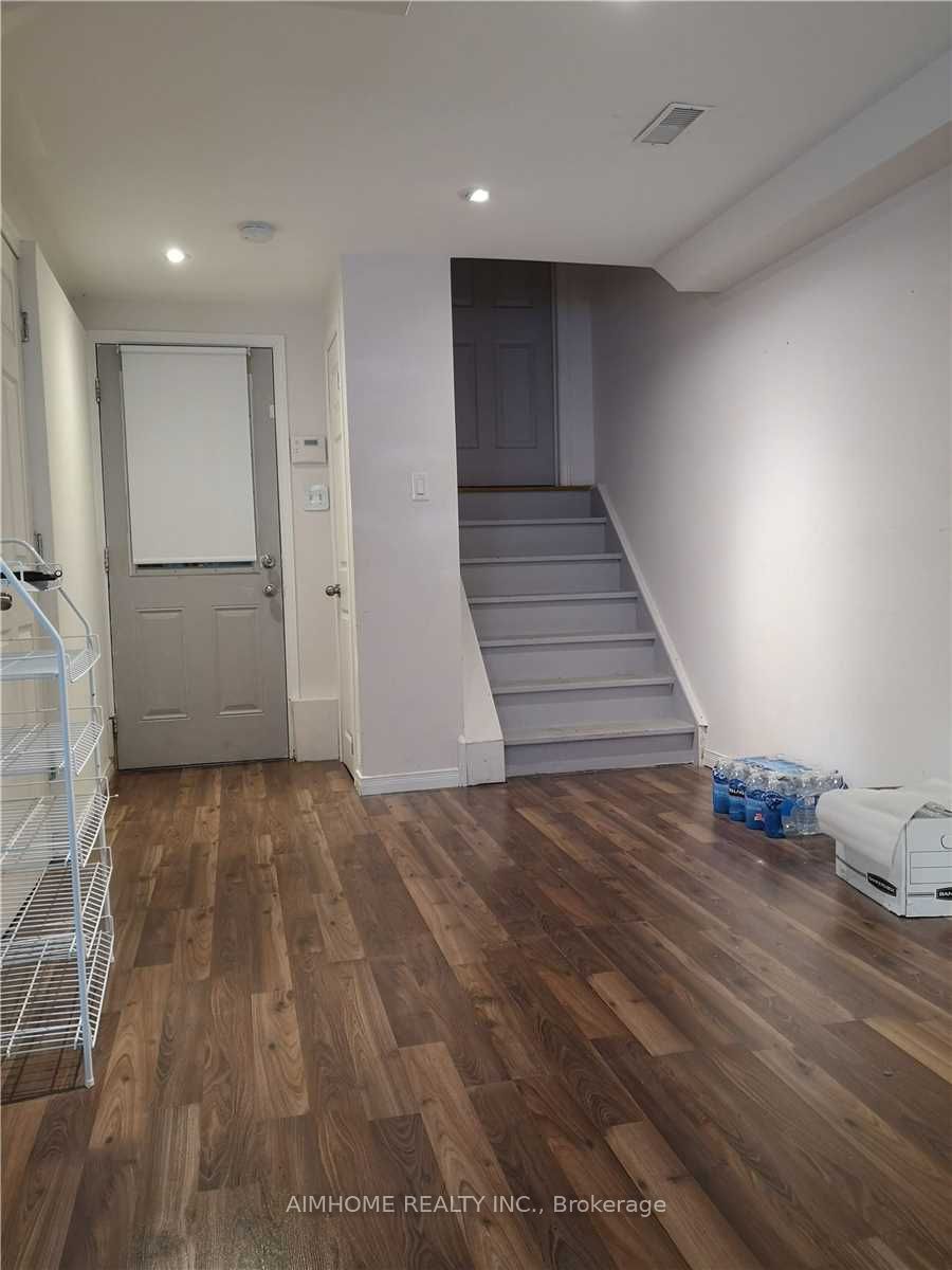 28 Martell Gate Gl Unit Property Photo 7
