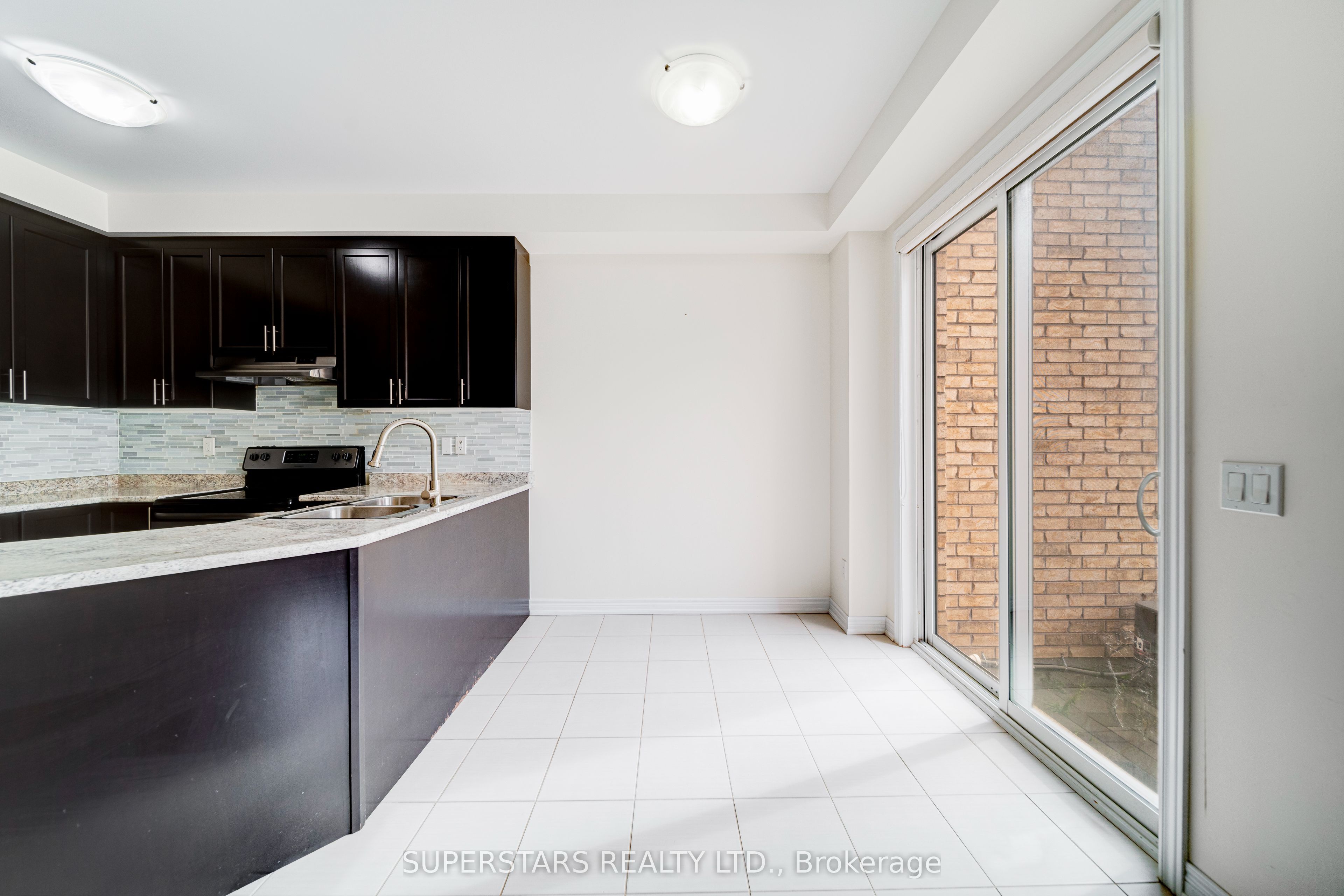 3 Wermoth Court Property Photo 15