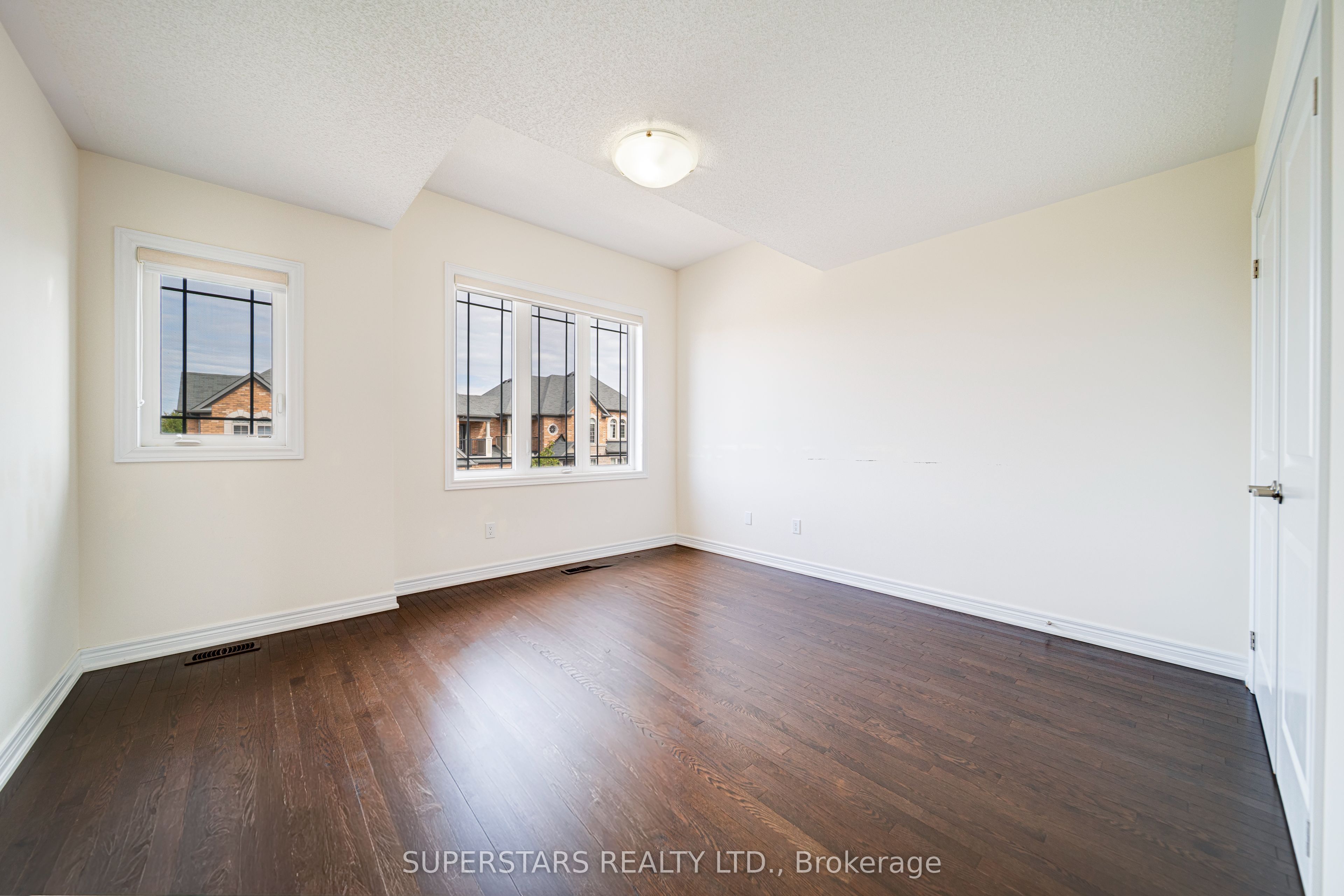 3 Wermoth Court Property Photo 23
