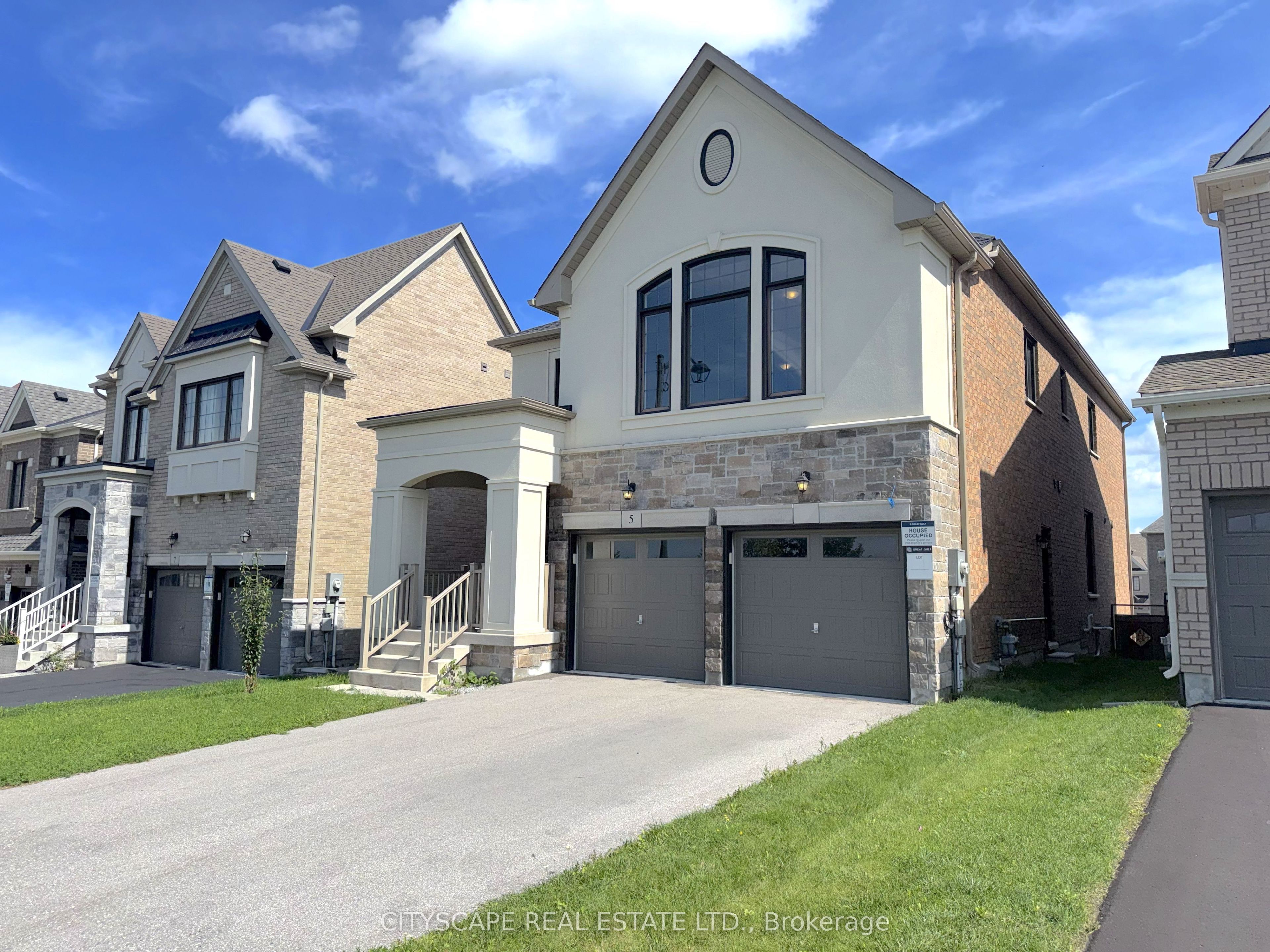 5 Pear Blossom Way Property Photo 2