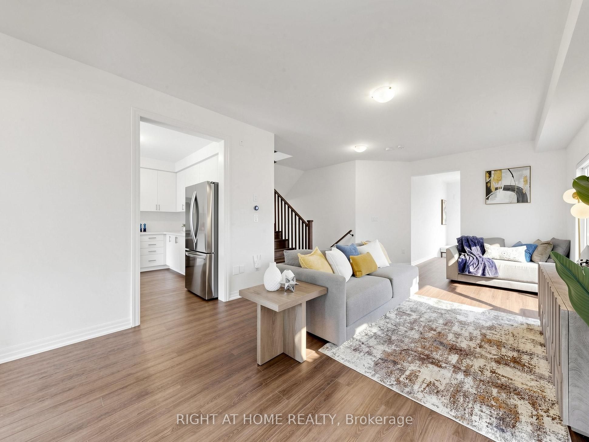 10 George Ellis Drive Property Photo 12