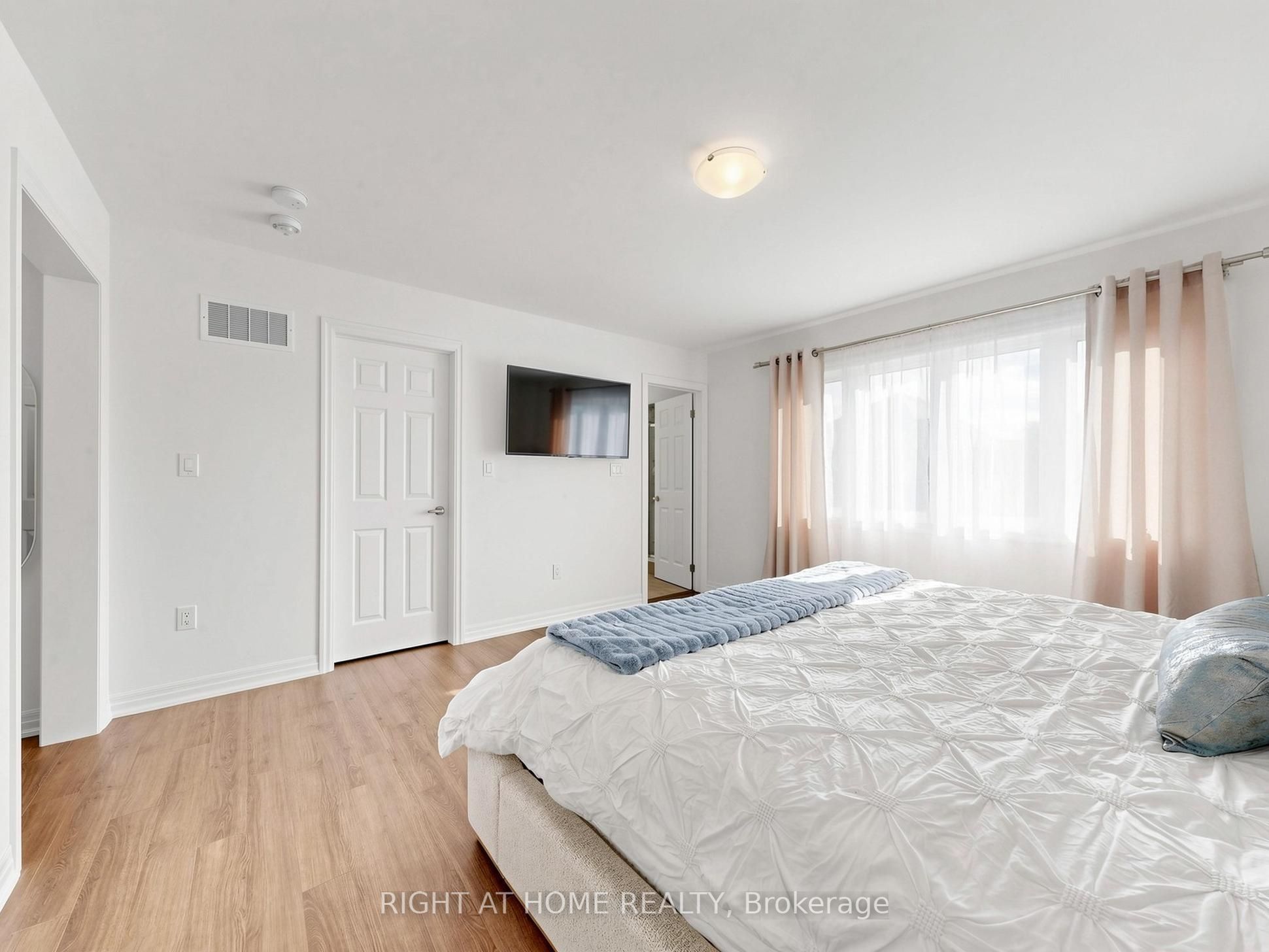 10 George Ellis Drive Property Photo 25
