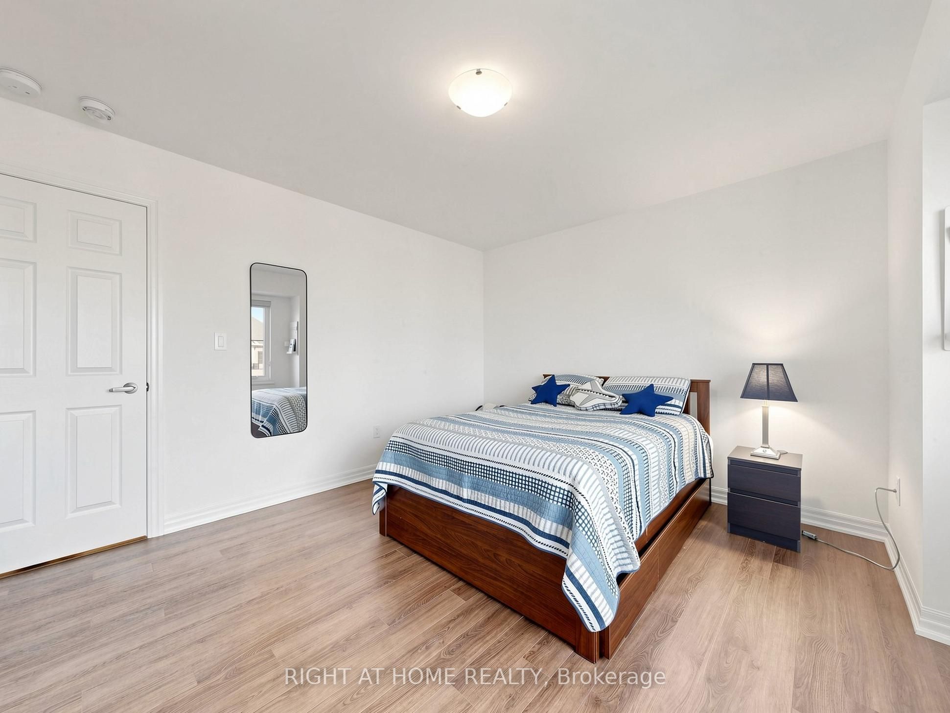 10 George Ellis Drive Property Photo 32