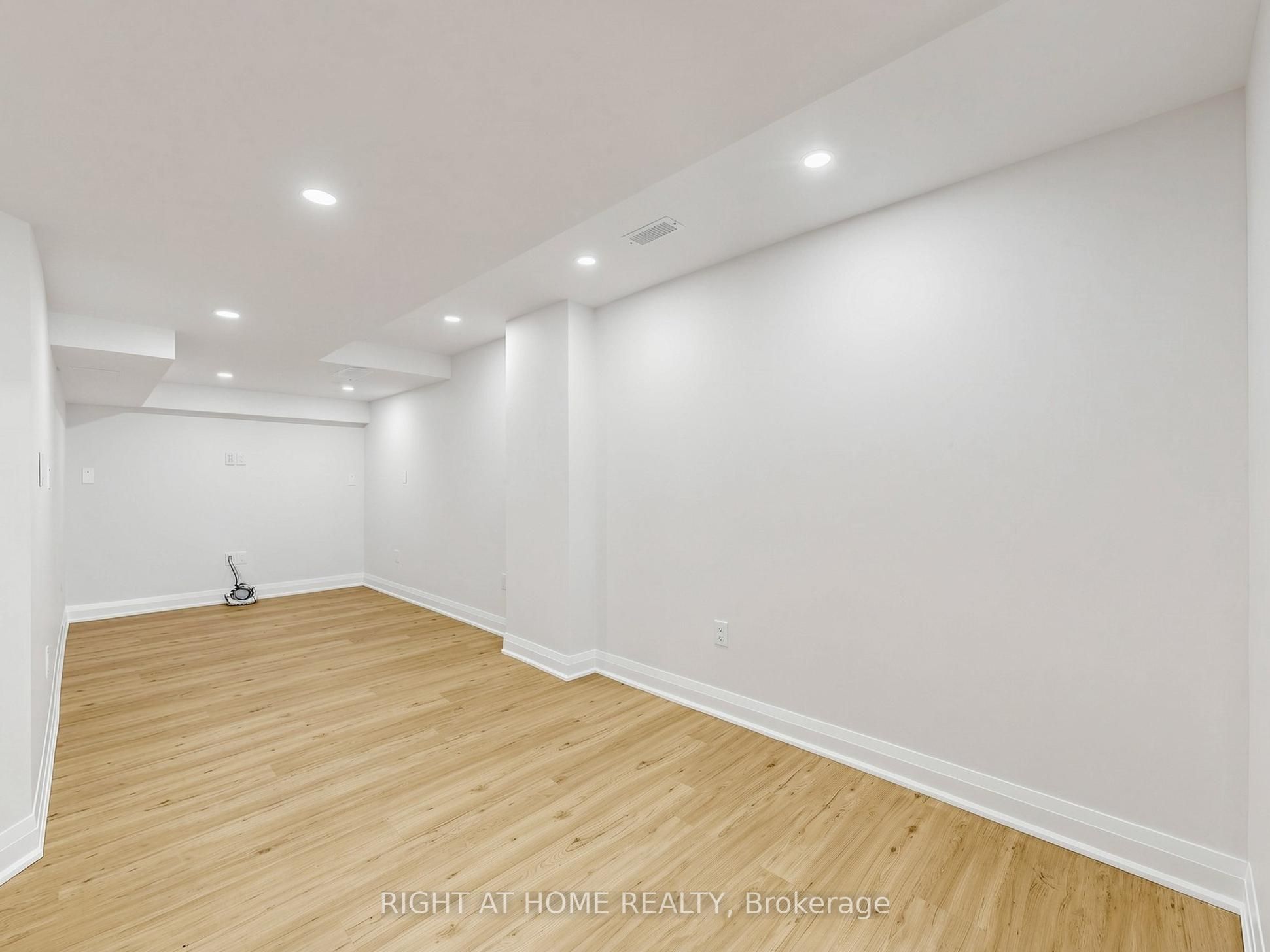 10 George Ellis Drive Property Photo 37