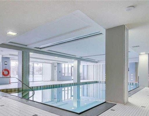 7161 Yonge Street 1830 Property Photo 19