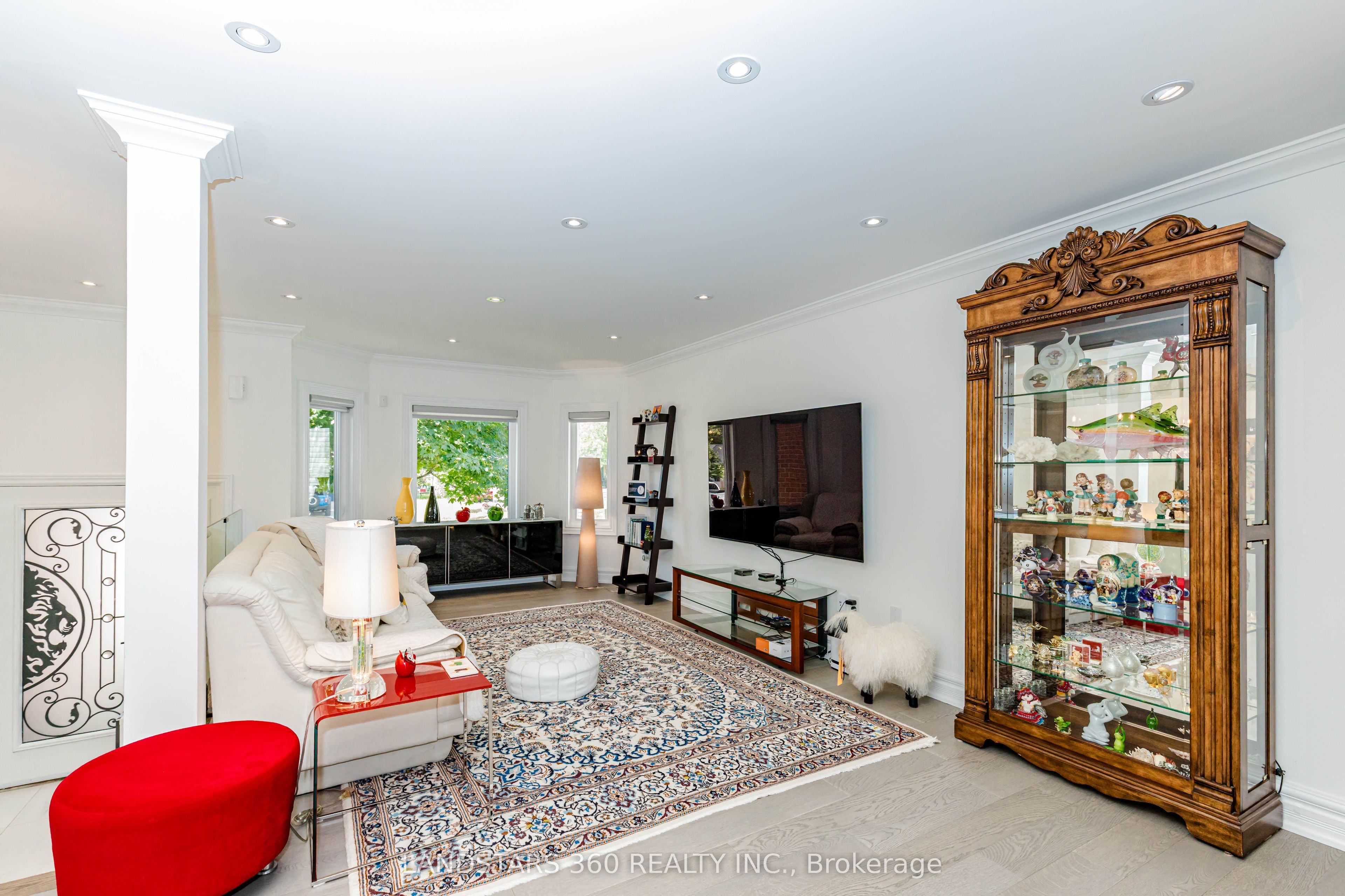 13 Alice Avenue Property Photo 6