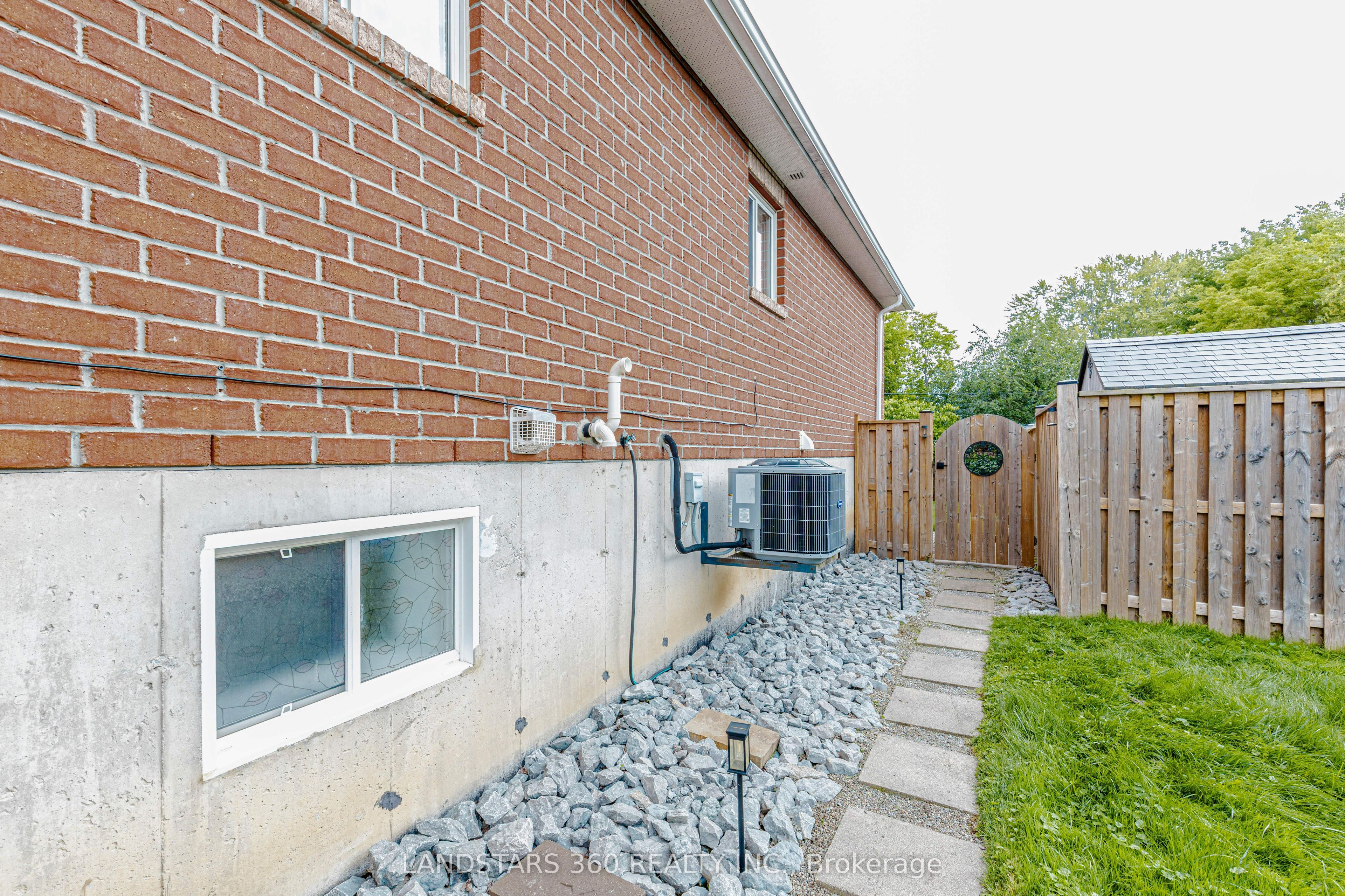 13 Alice Avenue Property Photo 43