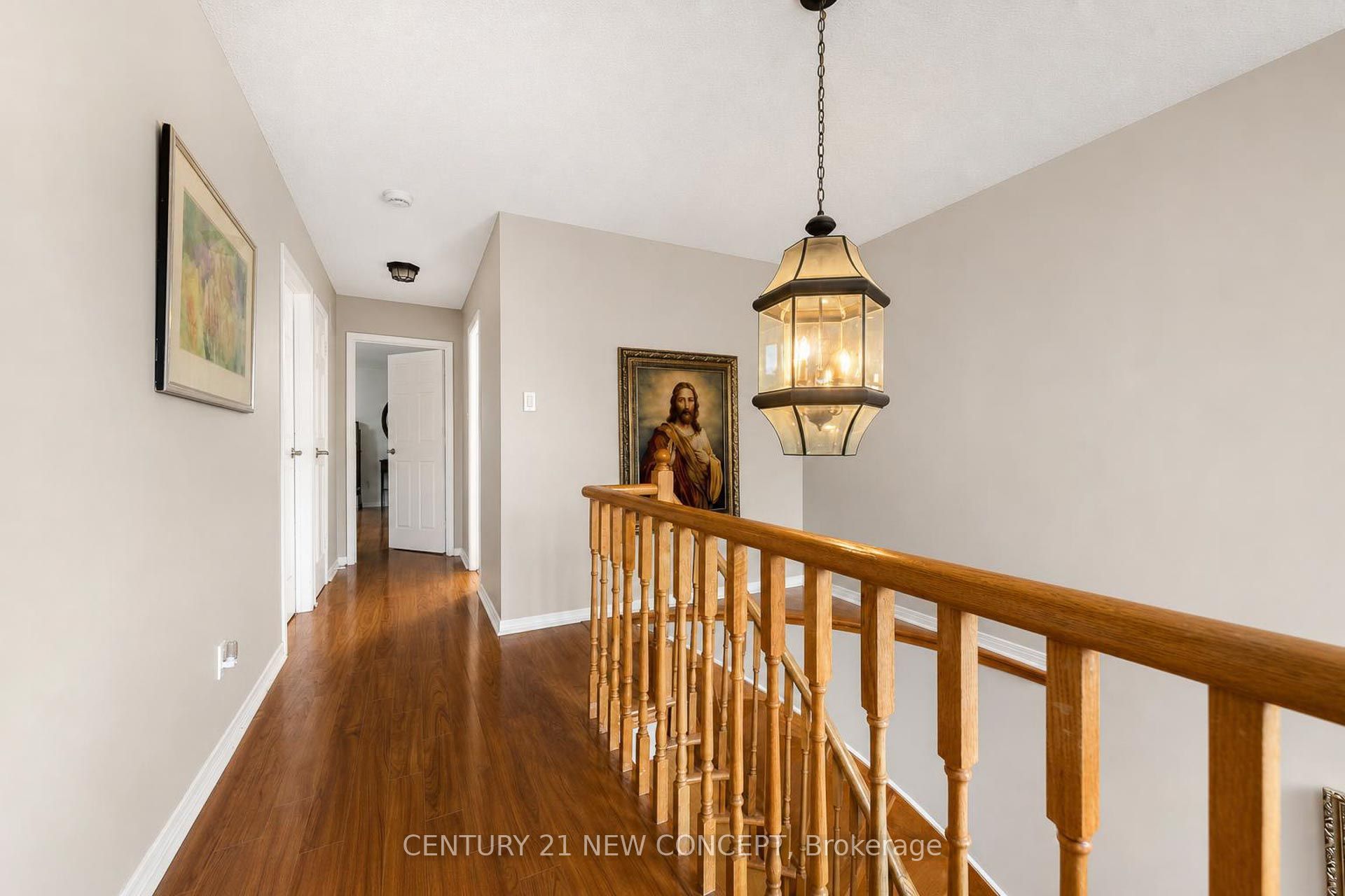 8 Millcroft Way Property Photo 21