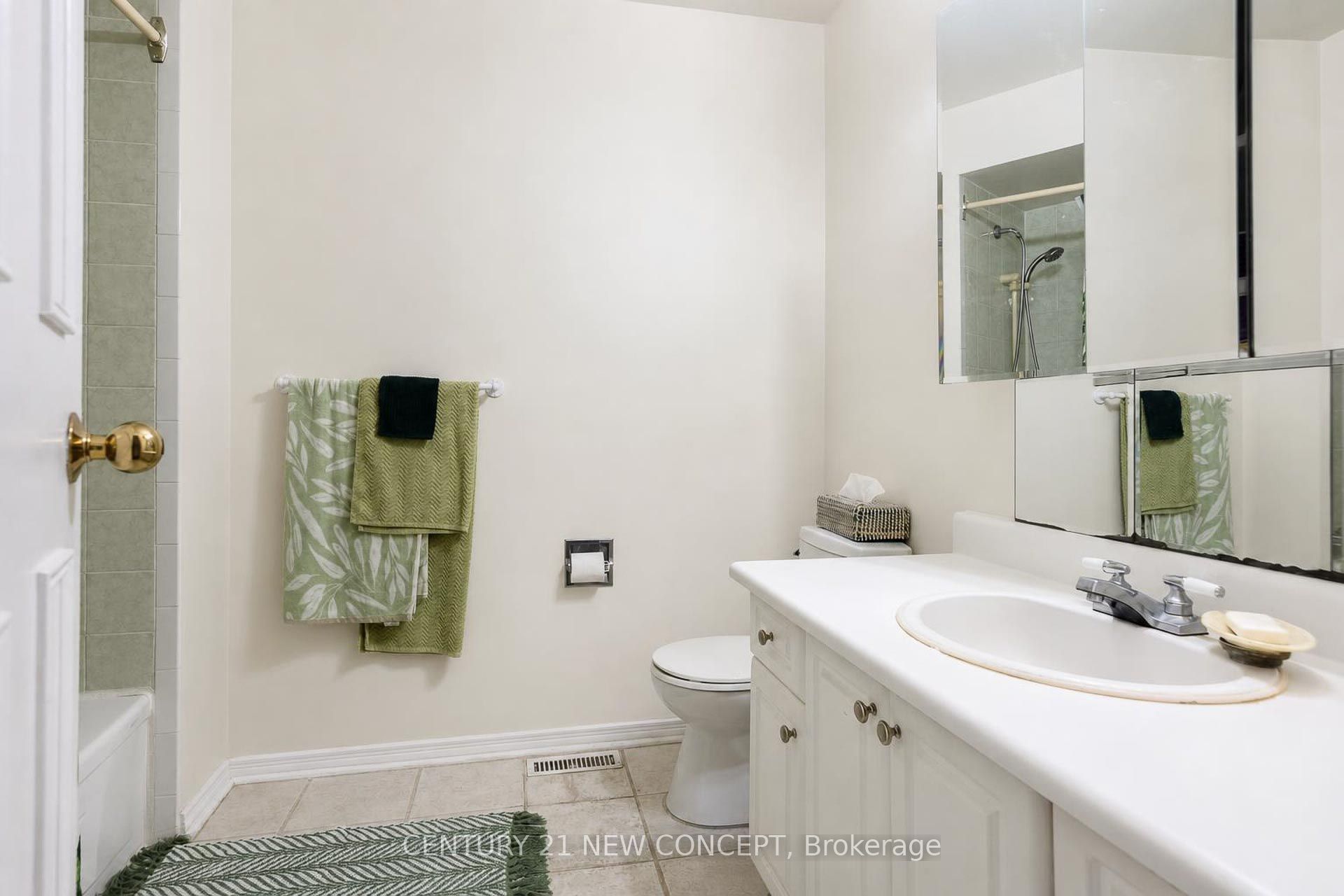 8 Millcroft Way Property Photo 31