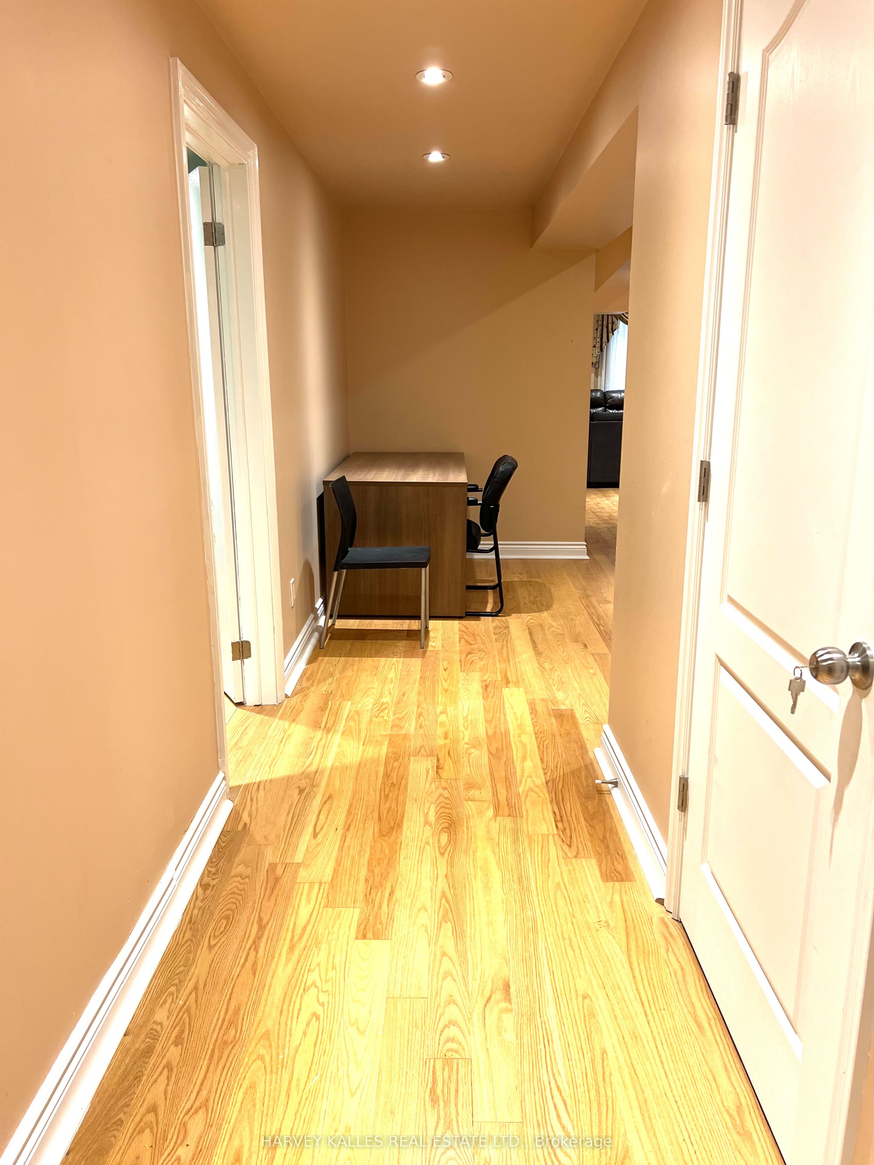 44 Ann Louise Crescent Bsmt Property Photo 5