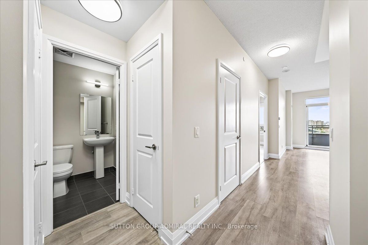 7890 Bathurst Street 806 Property Photo 13