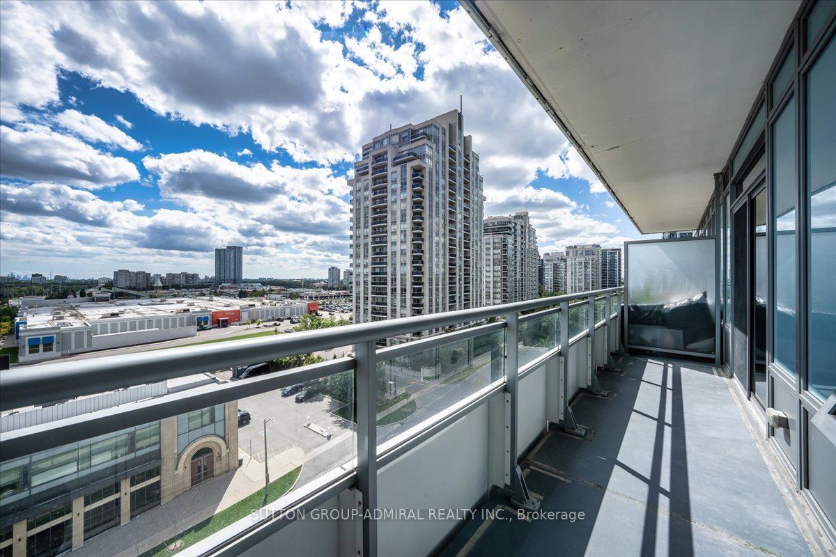 7890 Bathurst Street 806 Property Photo 43