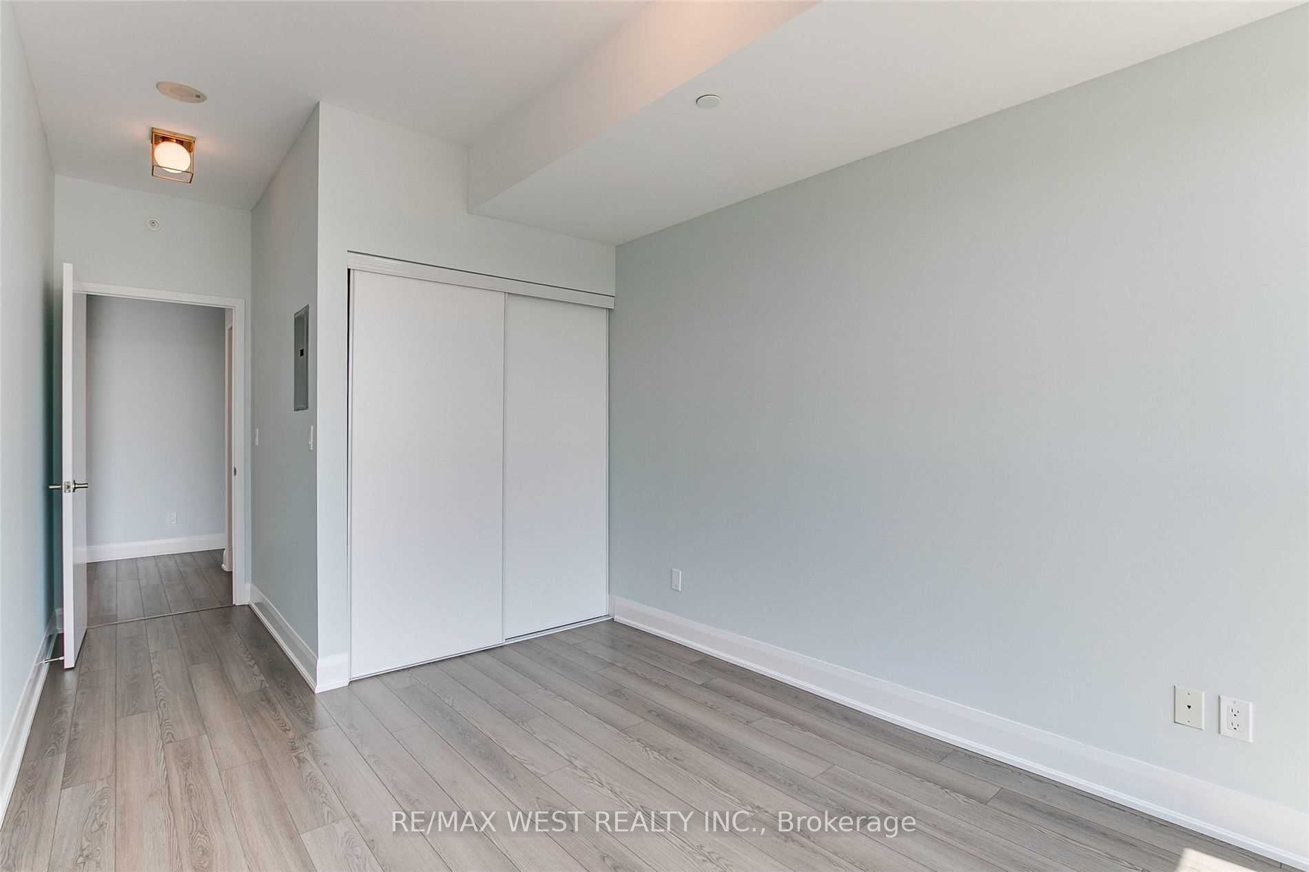 2900 Highway 7 3203 Property Photo 29