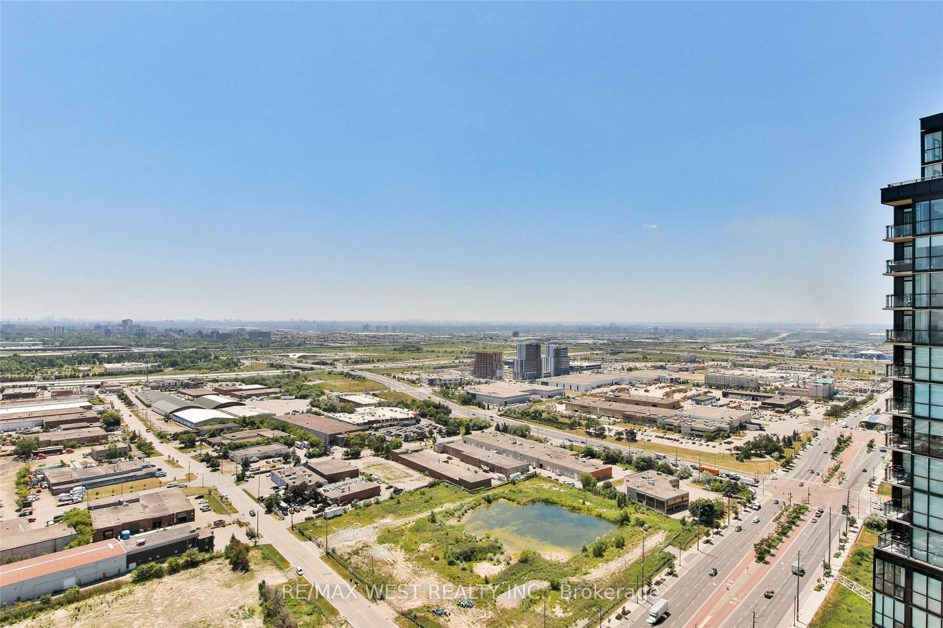 2900 Highway 7 3203 Property Photo 32