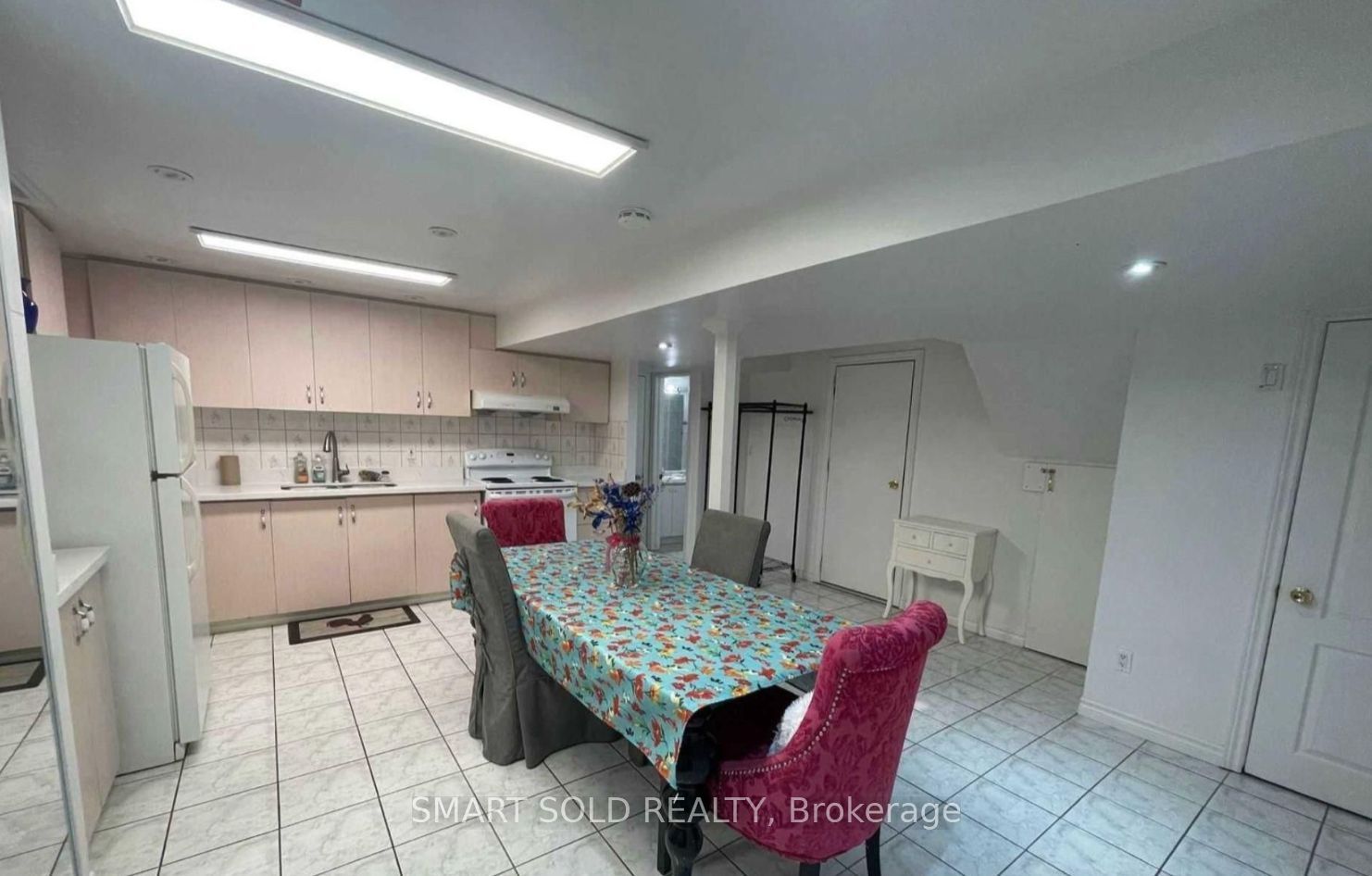 56 Quantum Street Bsmt Property Photo 4
