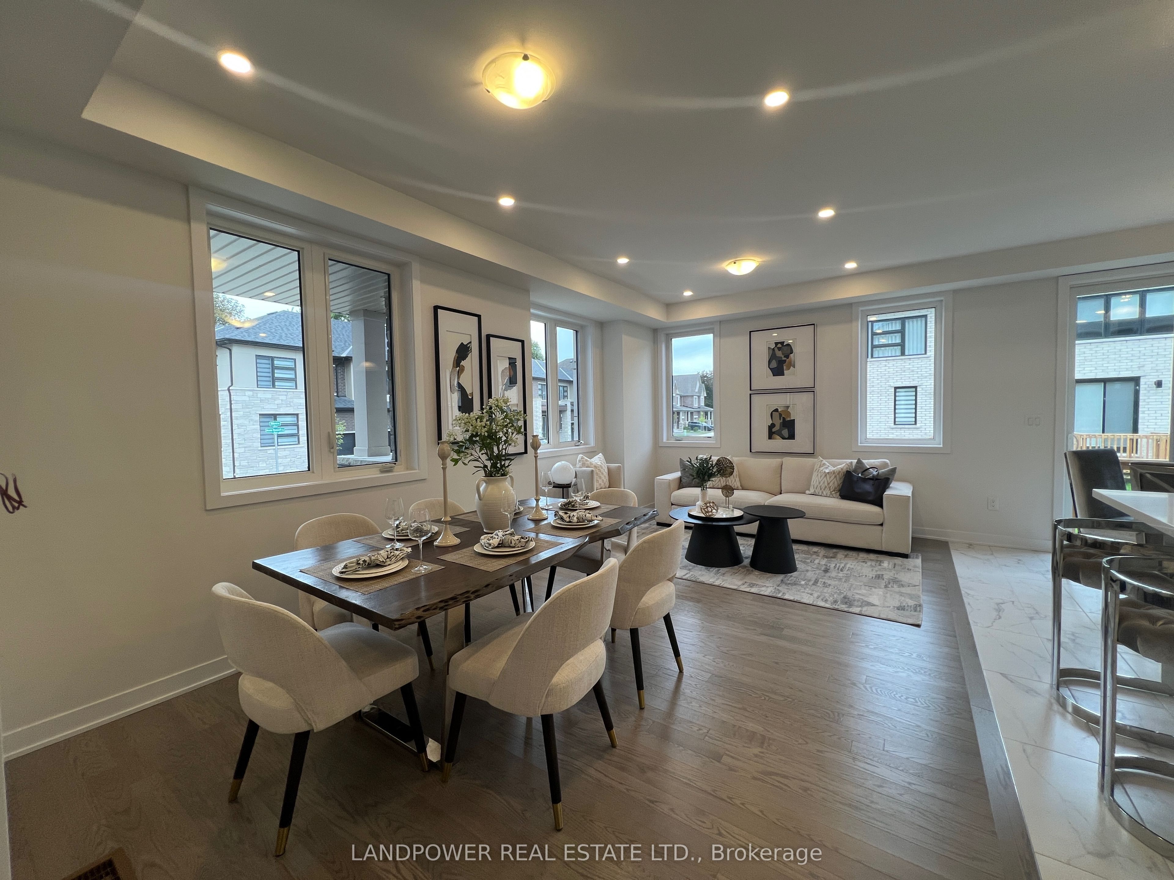 157 Anna Russell Way Property Photo 6