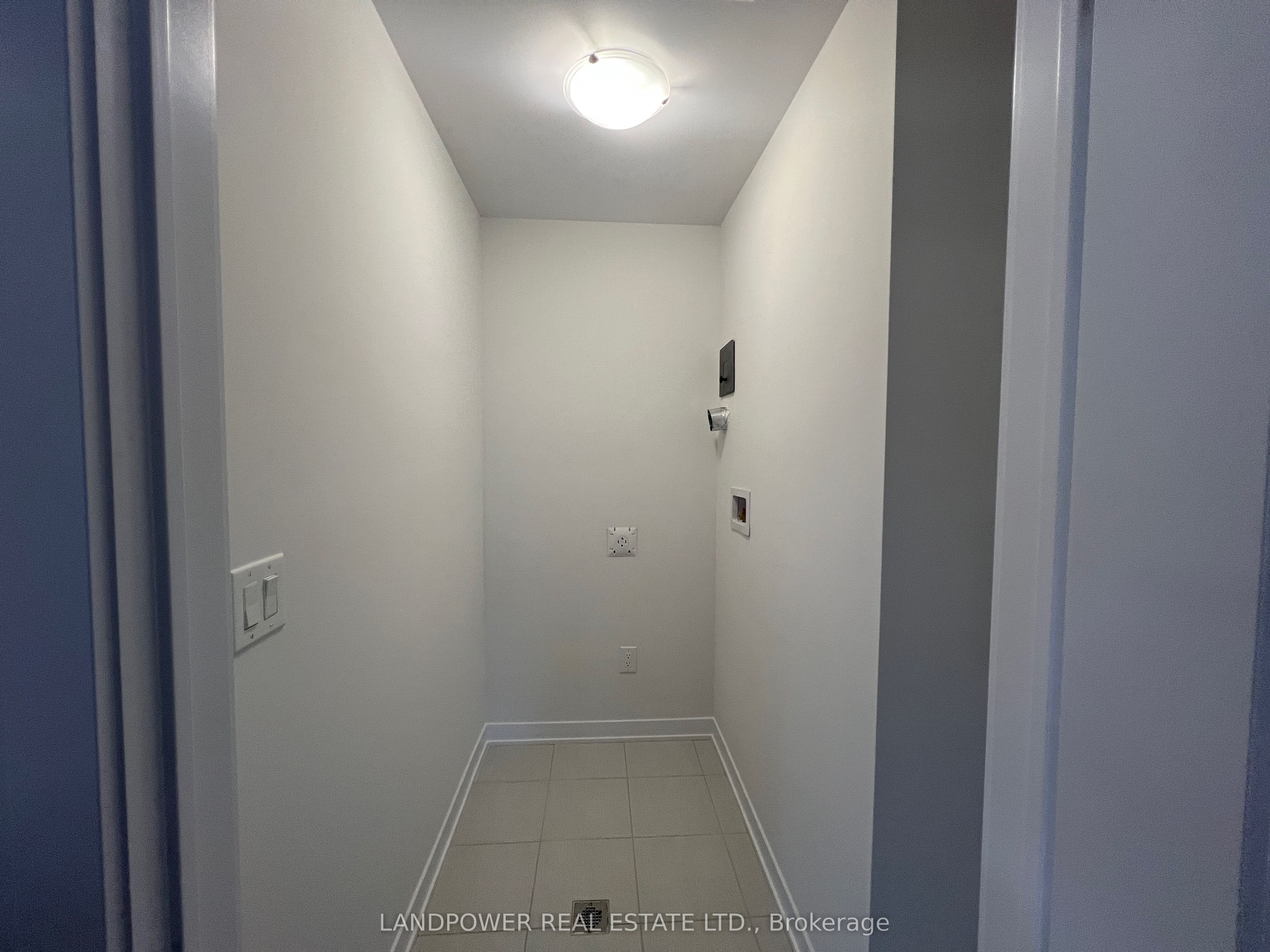157 Anna Russell Way Property Photo 22