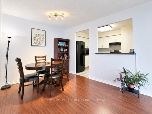 91 Townsgate Drive 506 Property Photo 4