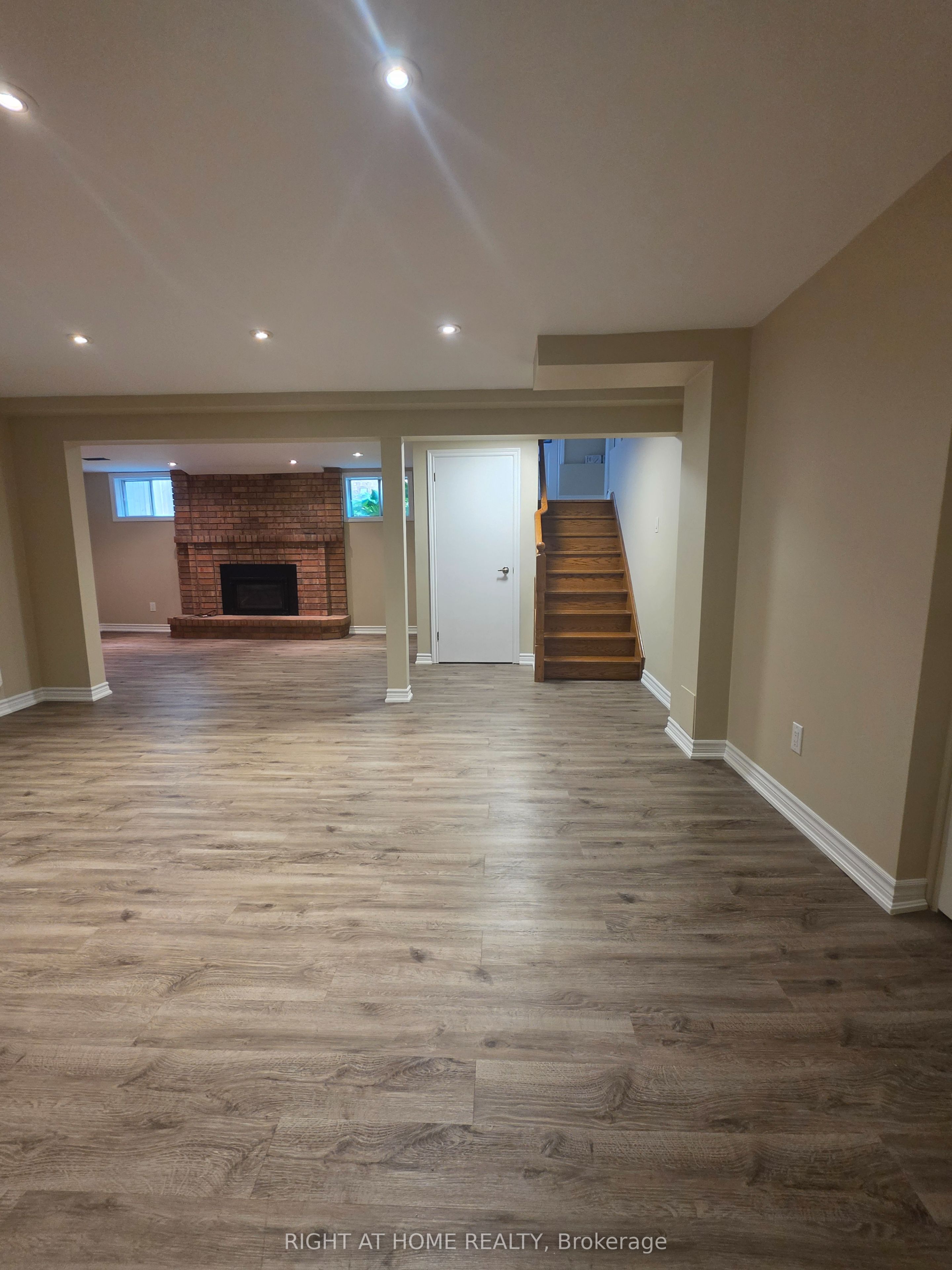 250 Hemlock Drive Property Photo 8