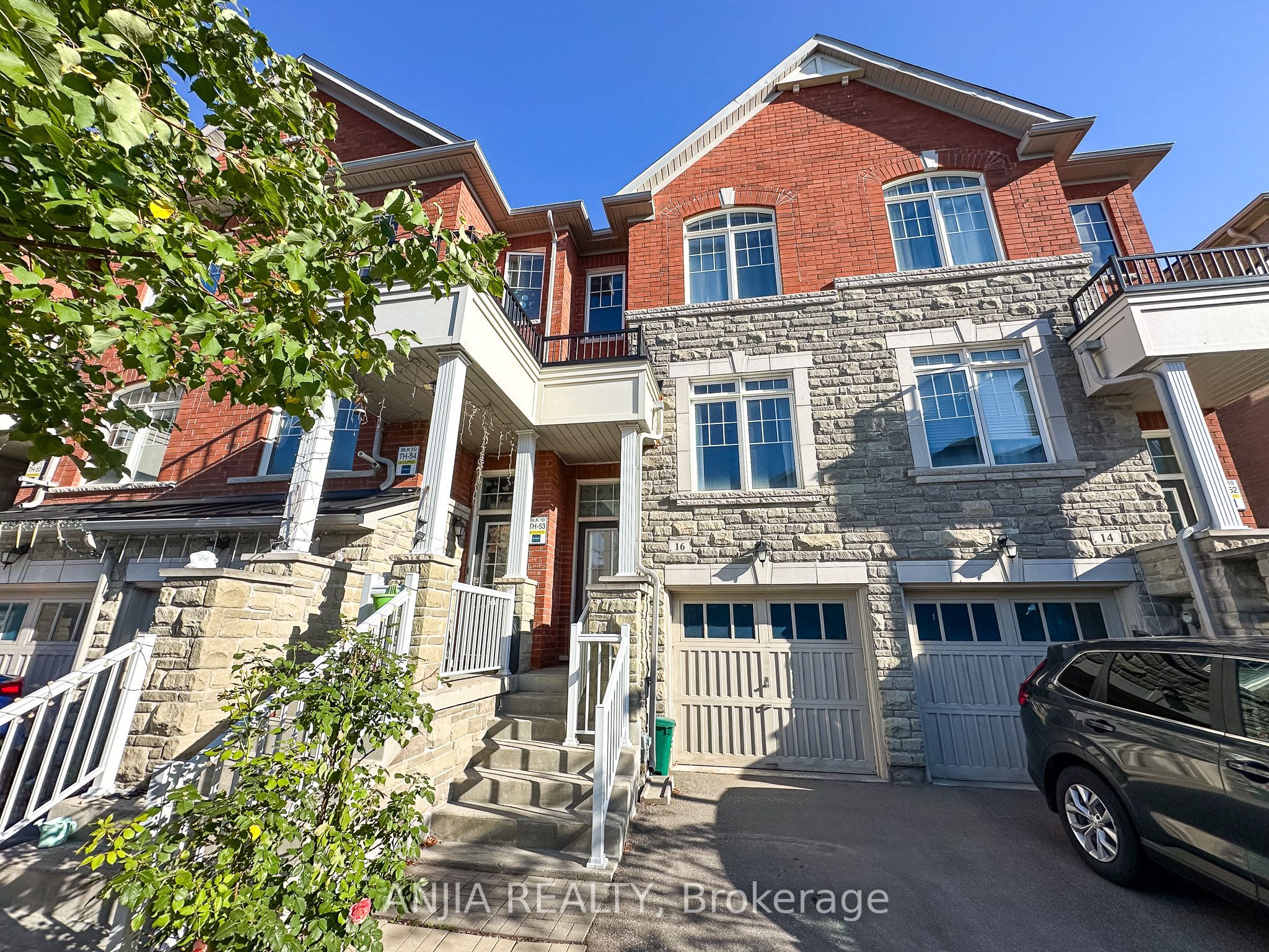 16 Weidman Lane Property Photo 1