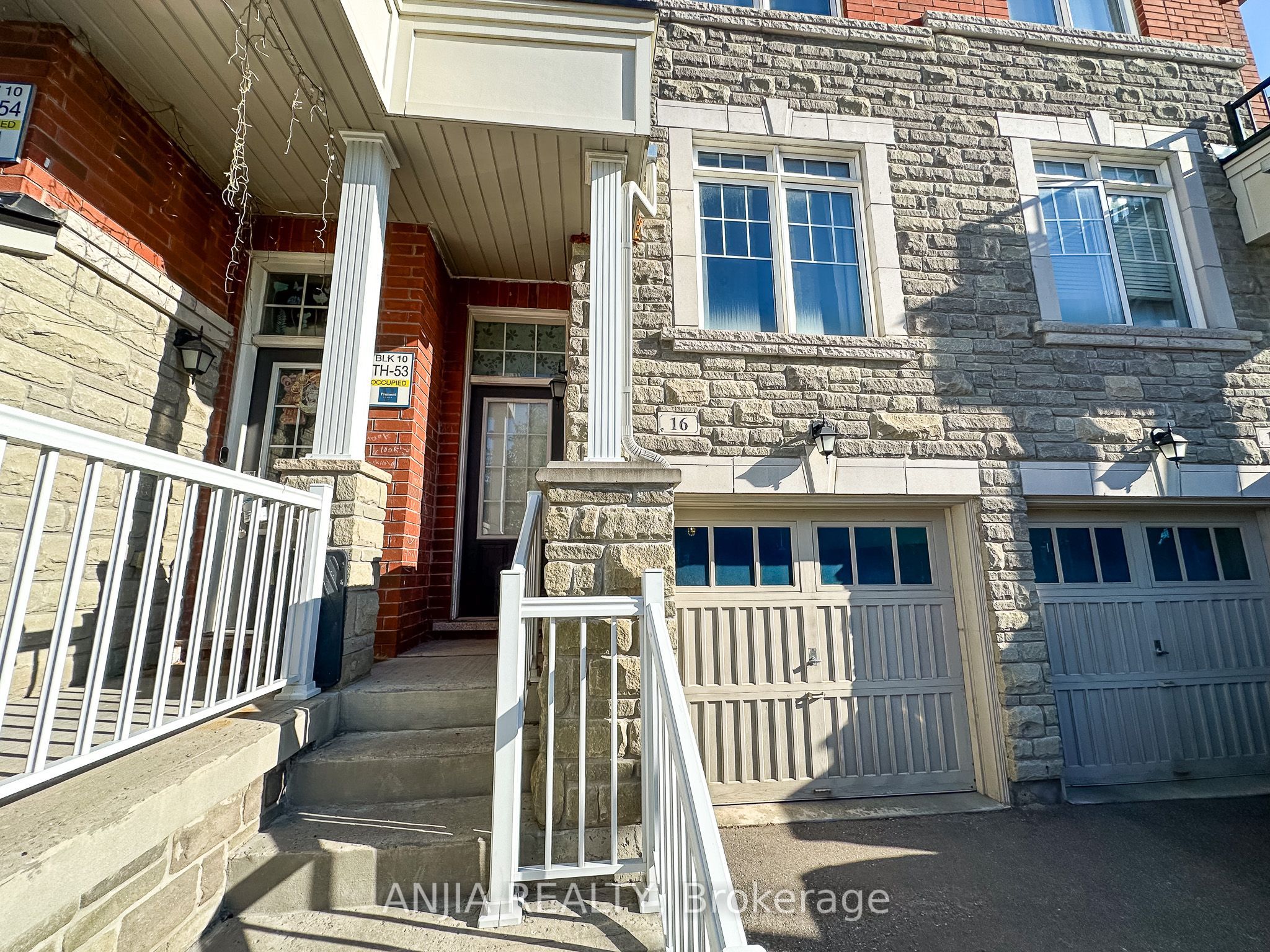16 Weidman Lane Property Photo 3