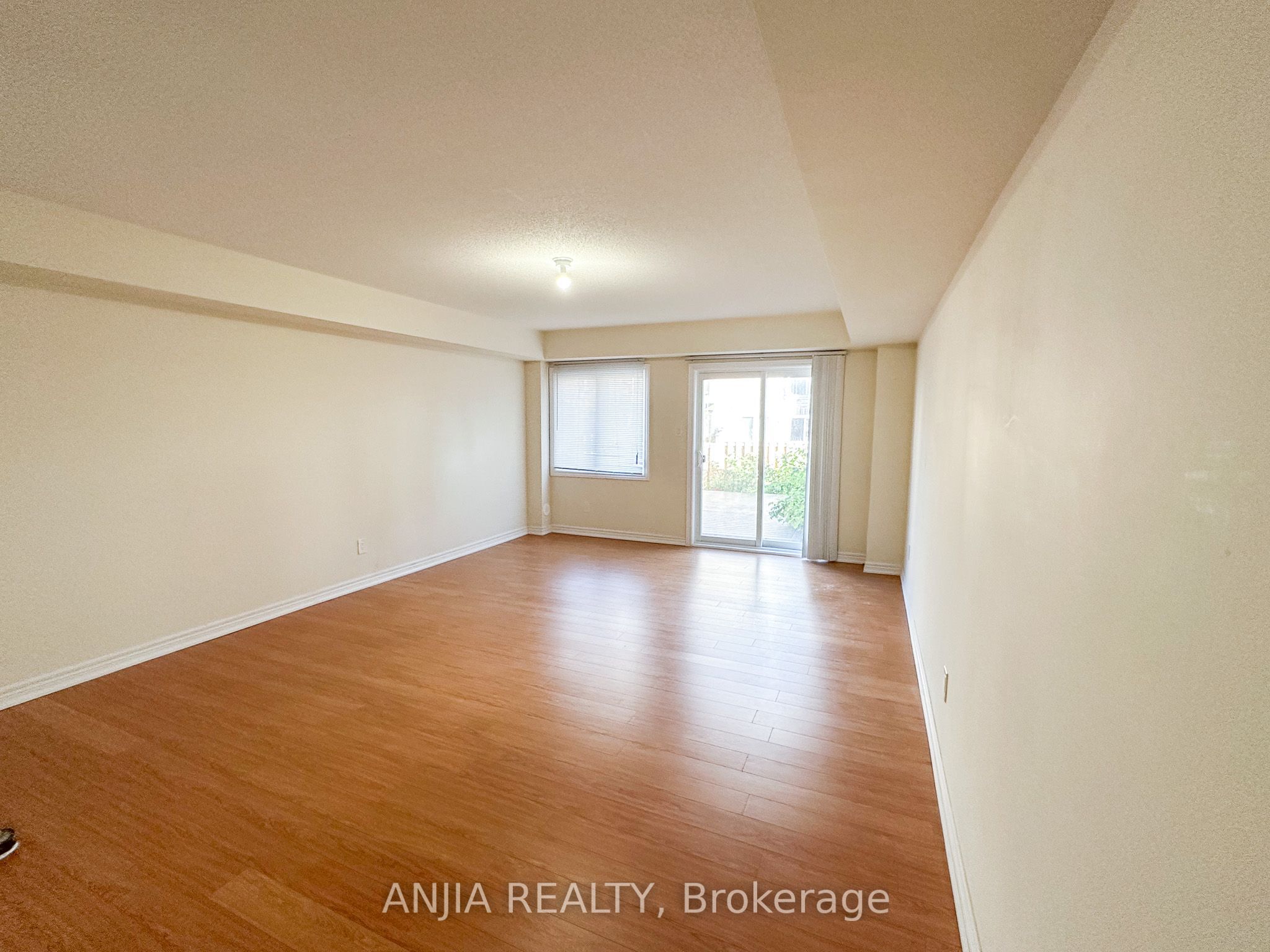 16 Weidman Lane Property Photo 21