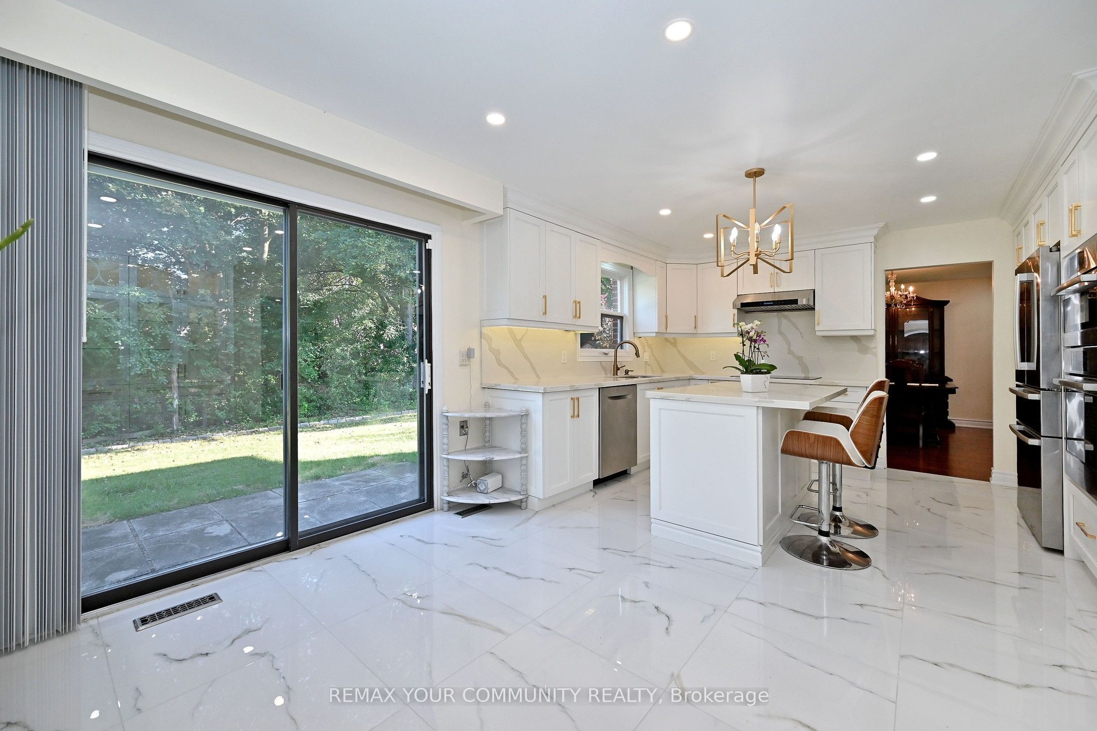 88 Cambridge Crescent Property Photo 15