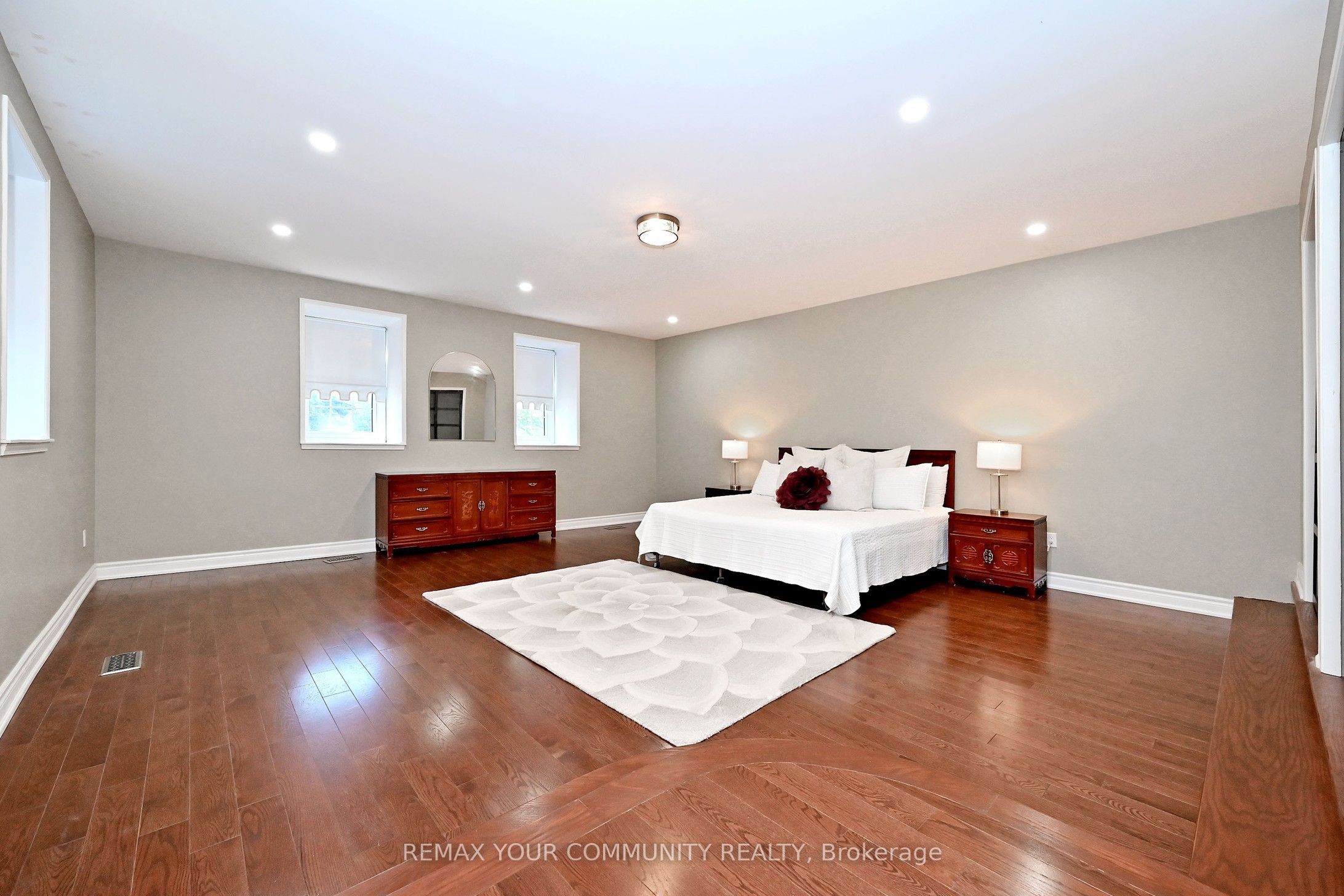 88 Cambridge Crescent Property Photo 24