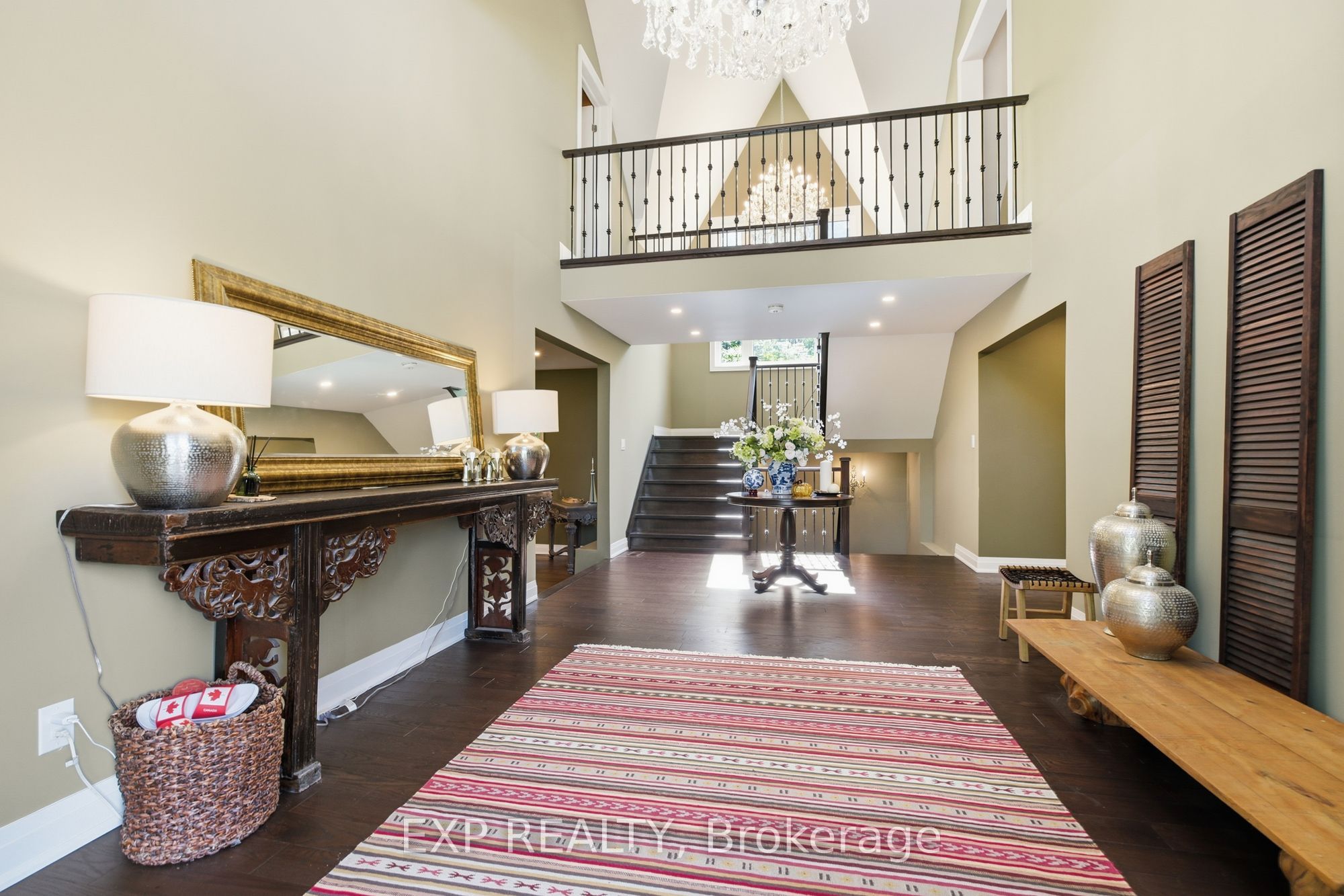1785 Davis Drive W Property Photo 8