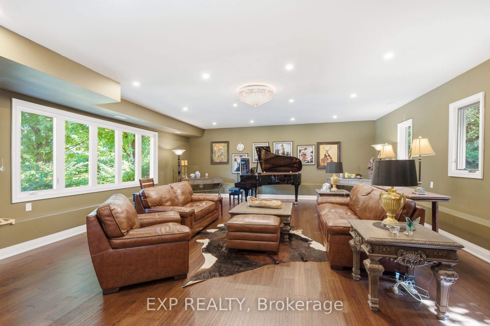 1785 Davis Drive W Property Photo 11