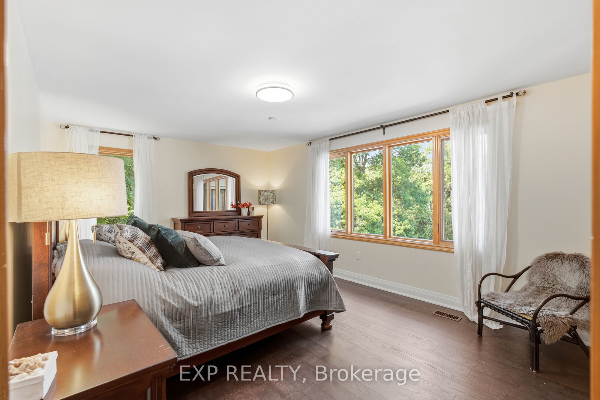 1785 Davis Drive W Property Photo 14