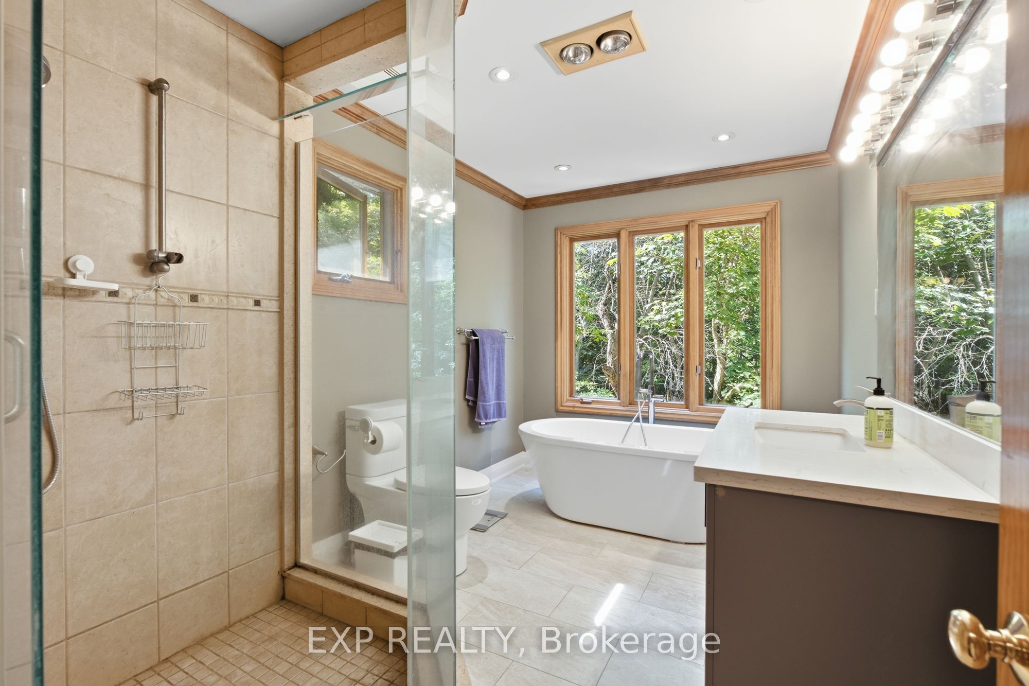 1785 Davis Drive W Property Photo 16