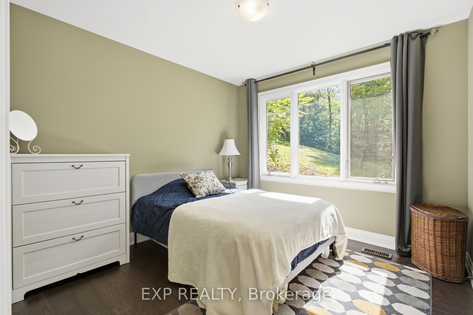 1785 Davis Drive W Property Photo 17