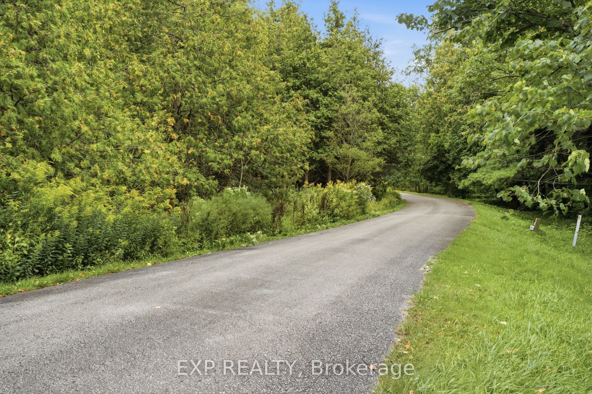 1785 Davis Drive W Property Photo 38