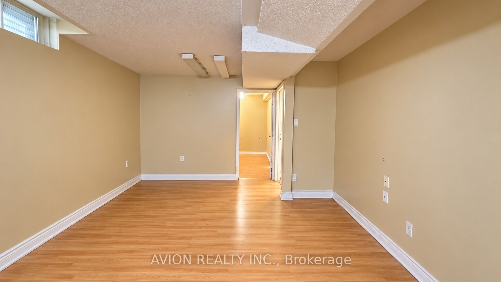 7 Fairty Drive (basement Apartment) Property Photo 6