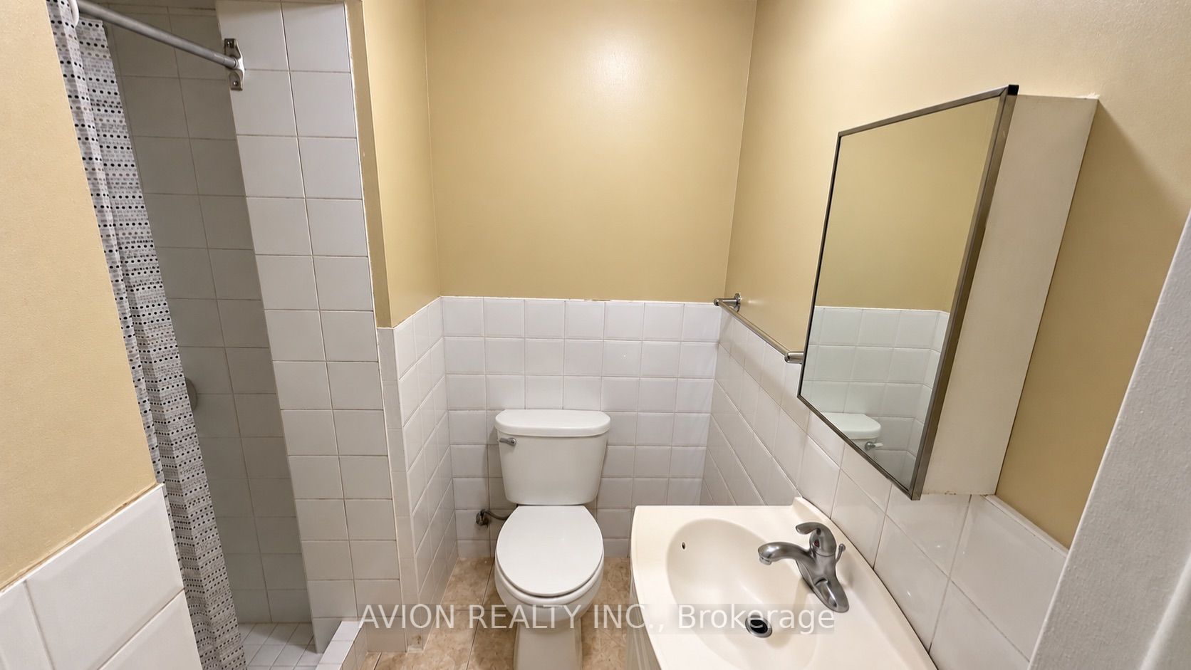 7 Fairty Drive (basement Apartment) Property Photo 8