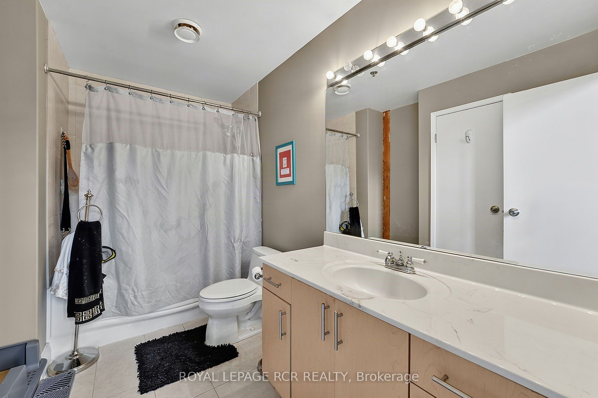 543 Timothy Street 207 Property Photo 15