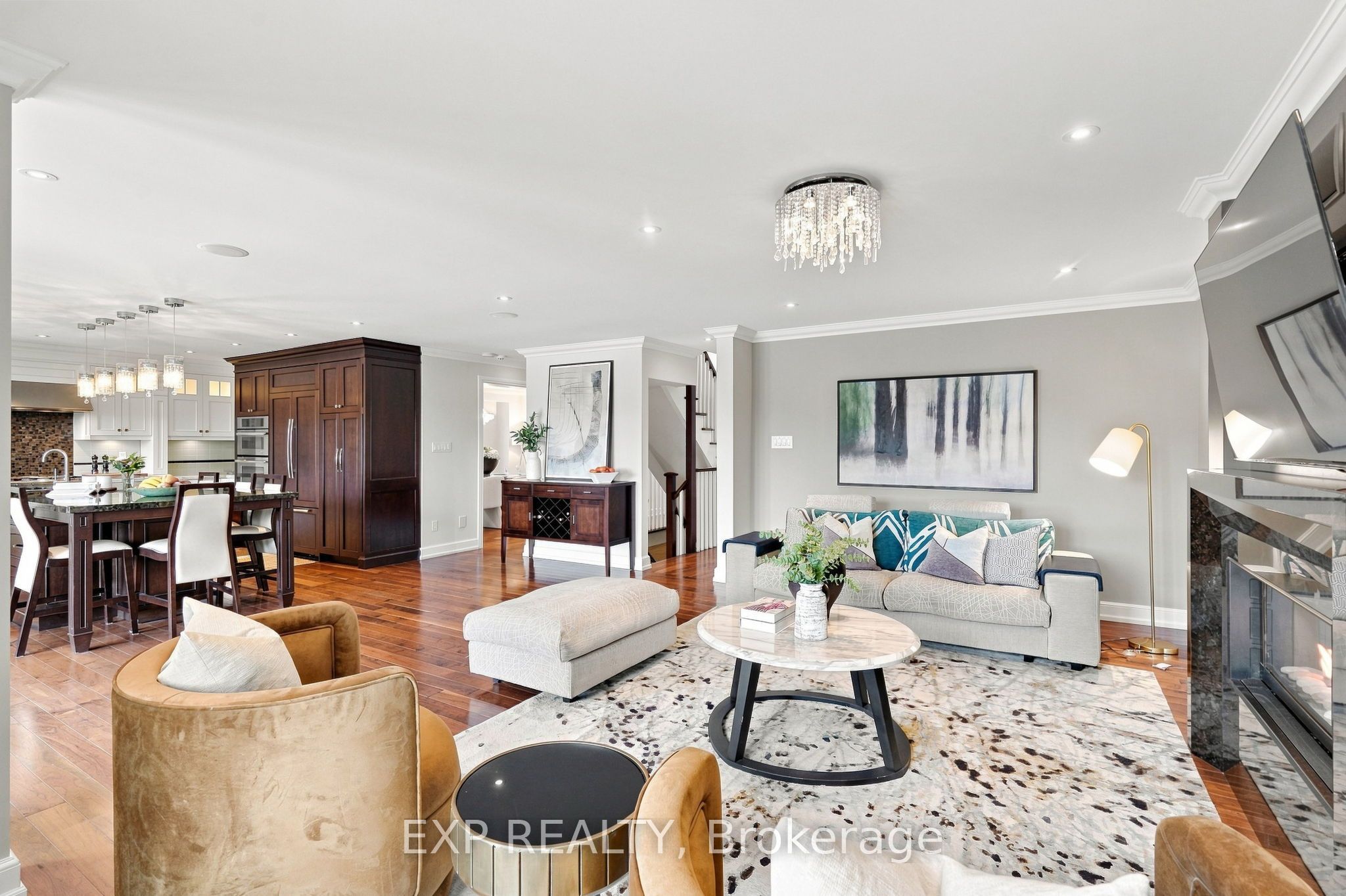 655 Culler Mews Property Photo 14
