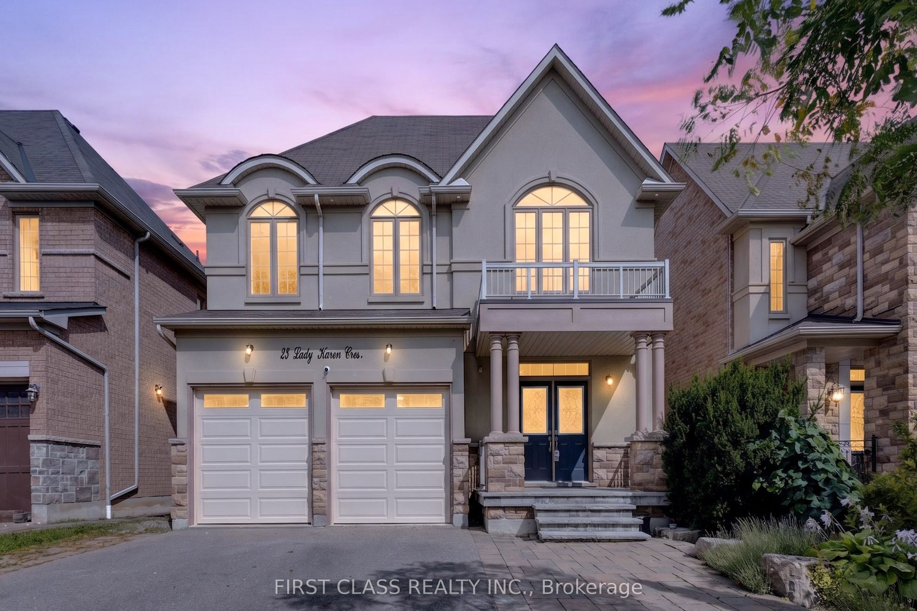 23 Lady Karen Crescent