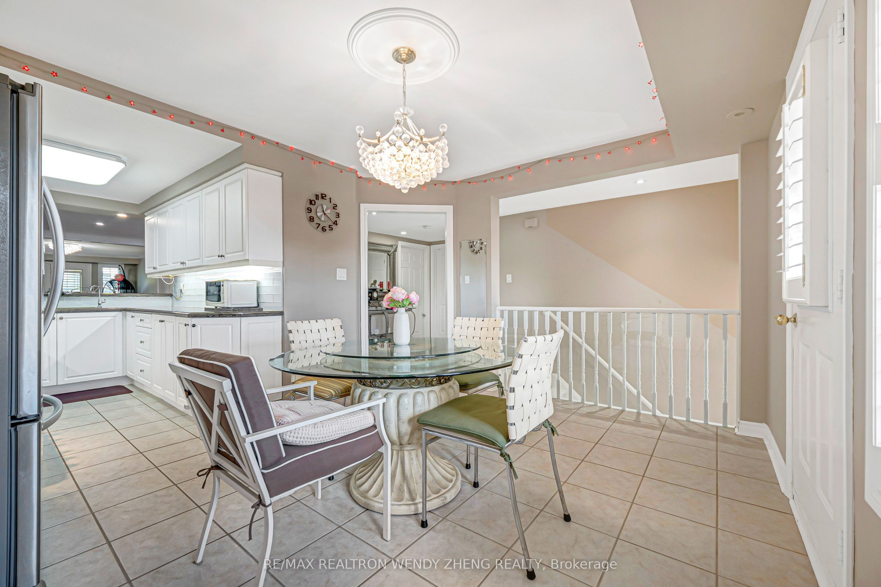 520 Silken Laumann Drive 21 Property Photo 12