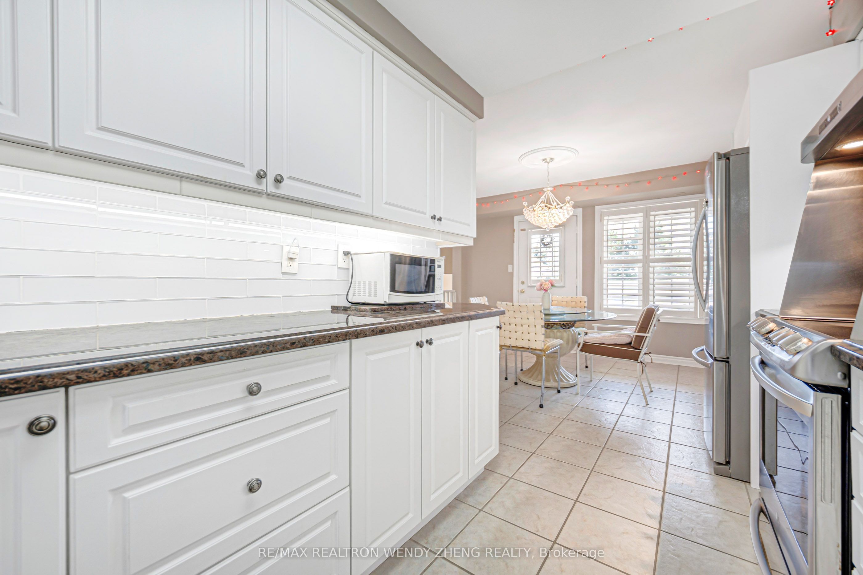 520 Silken Laumann Drive 21 Property Photo 17