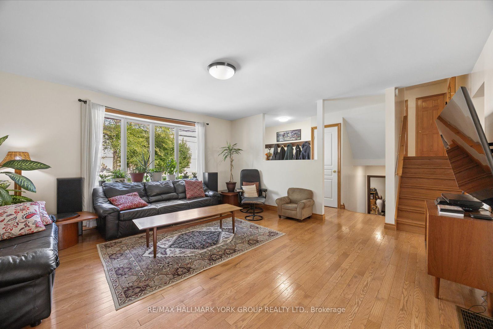 54 North Street Property Photo 3