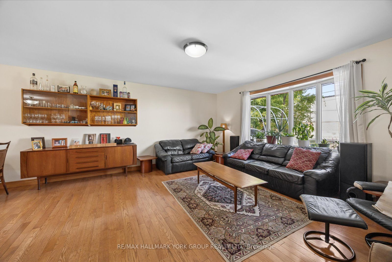 54 North Street Property Photo 4